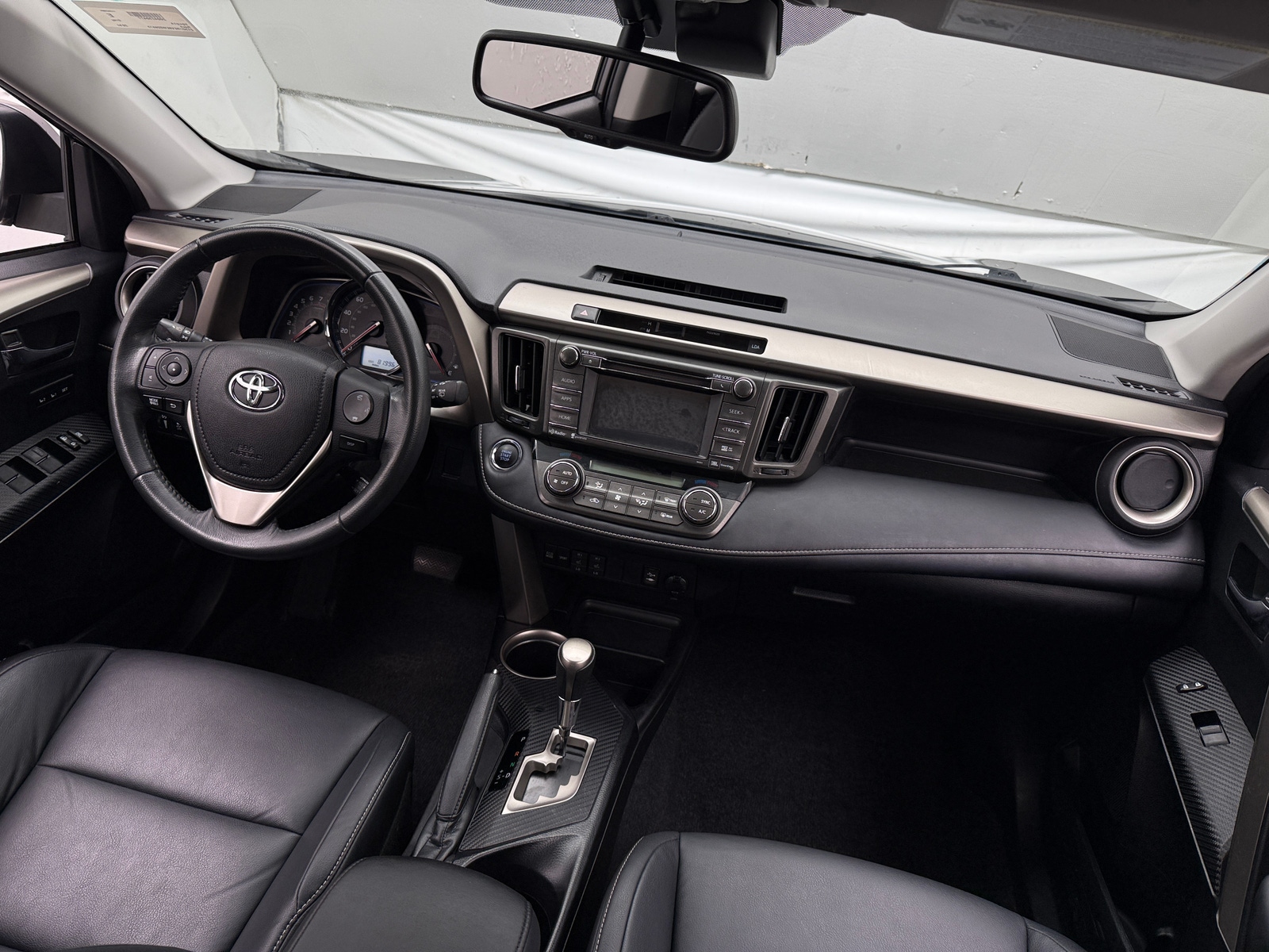 Thumbnail: 2014 Toyota RAV4 - 2