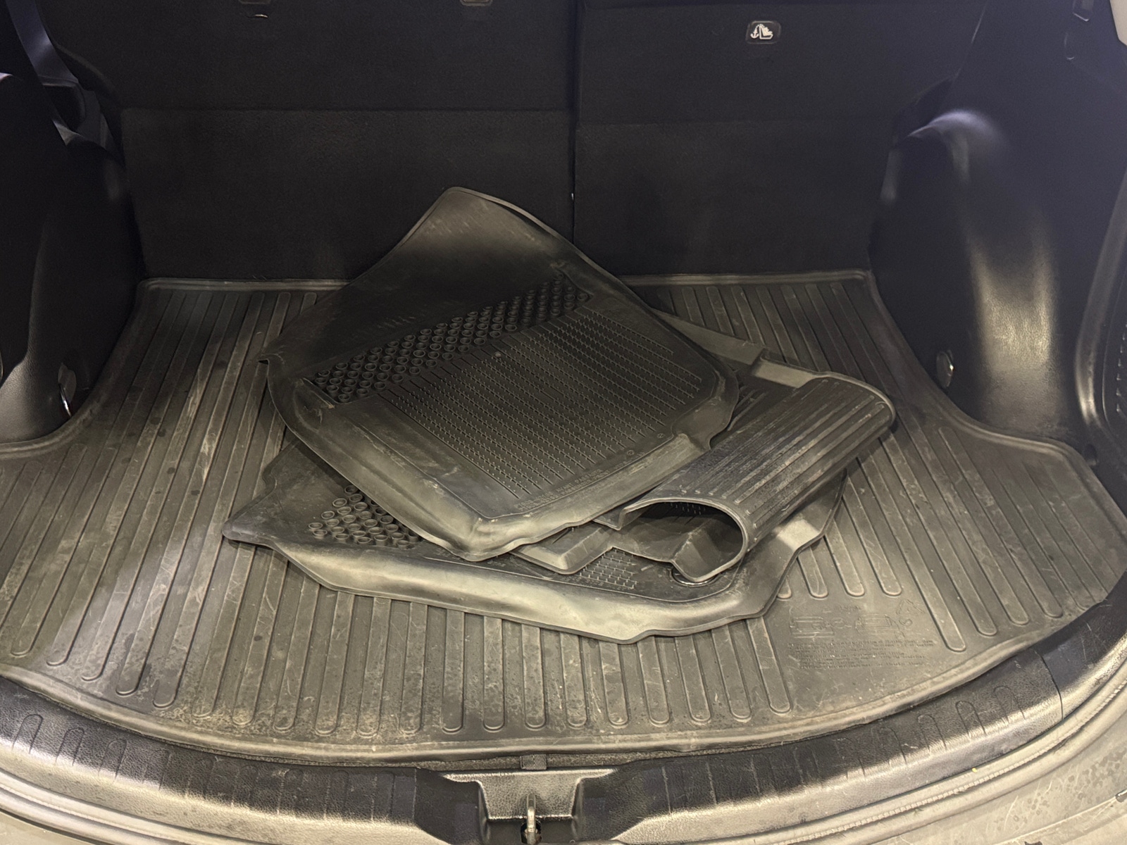 Thumbnail: 2014 Toyota RAV4 - 6