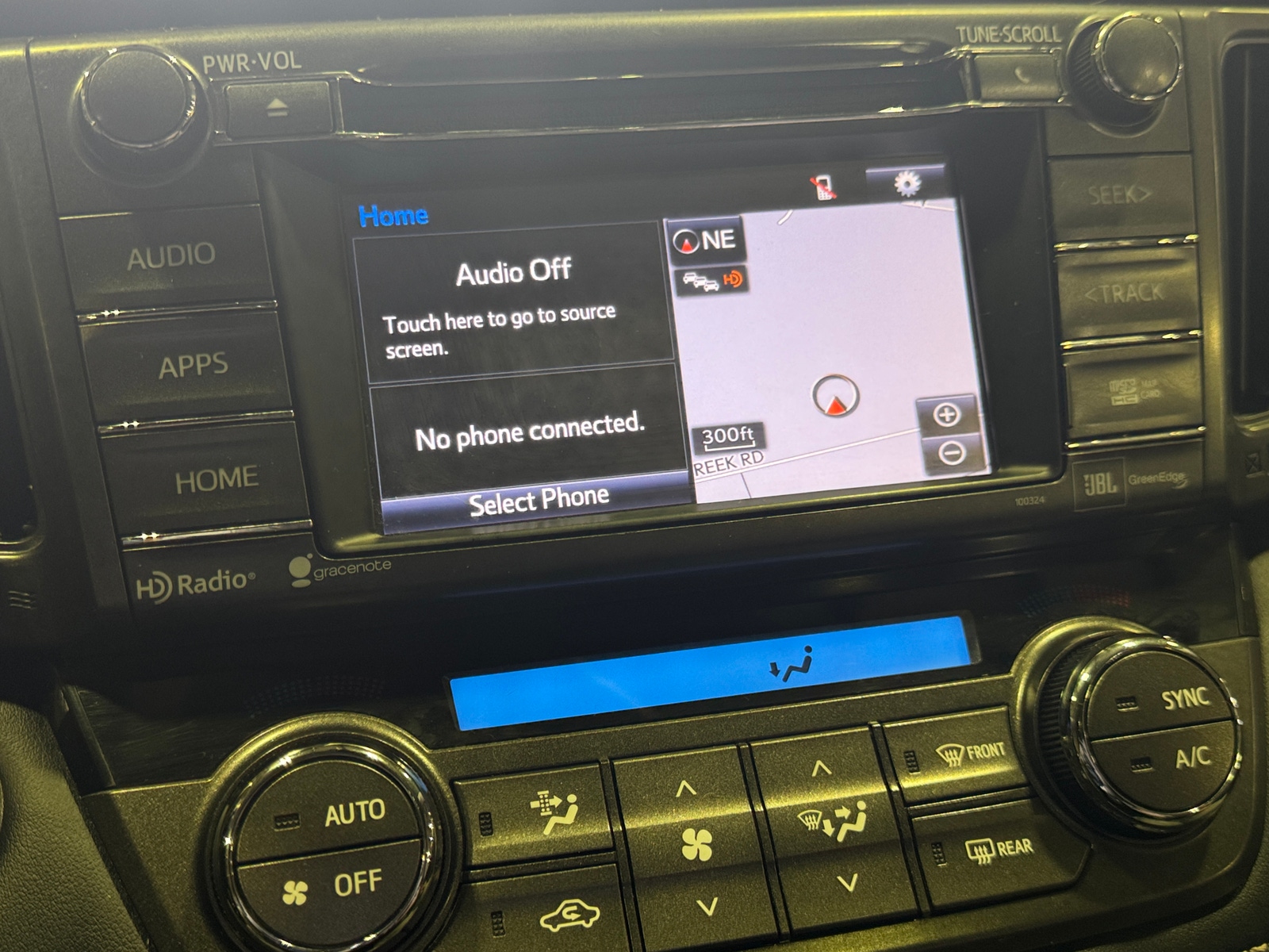 Thumbnail: 2014 Toyota RAV4 - 3