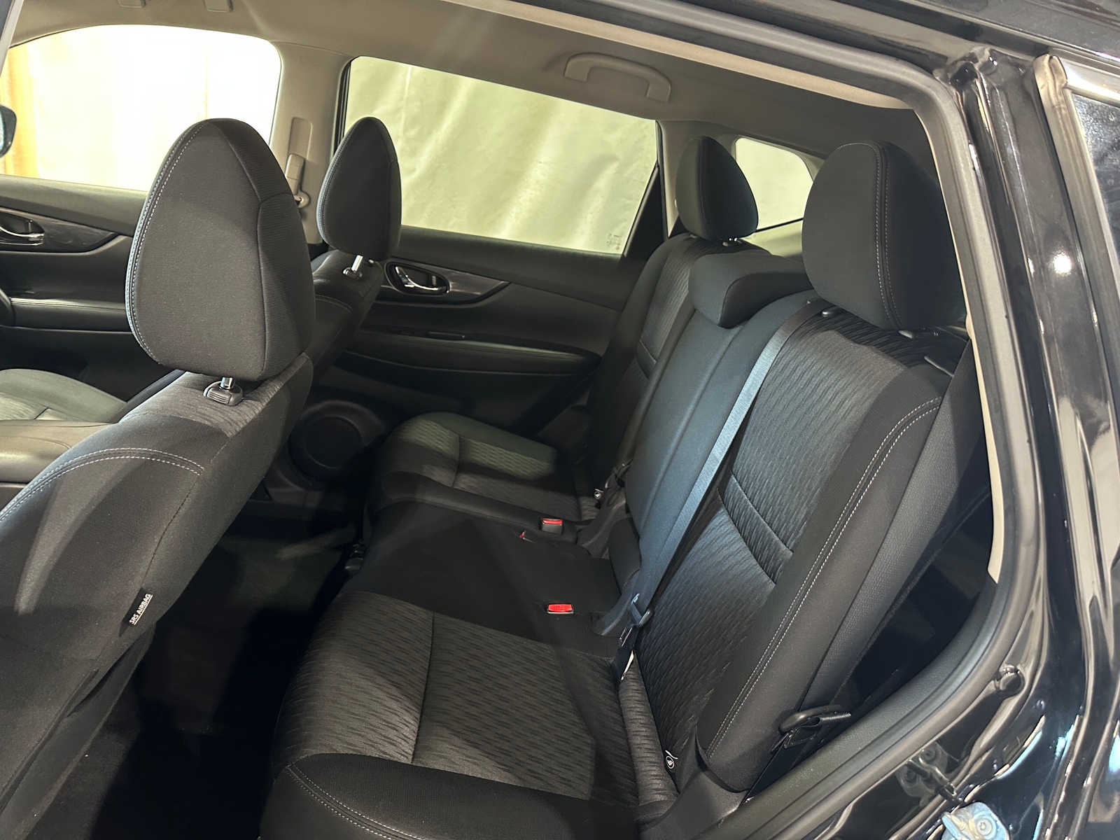 Thumbnail: 2018 Nissan Rogue - 6