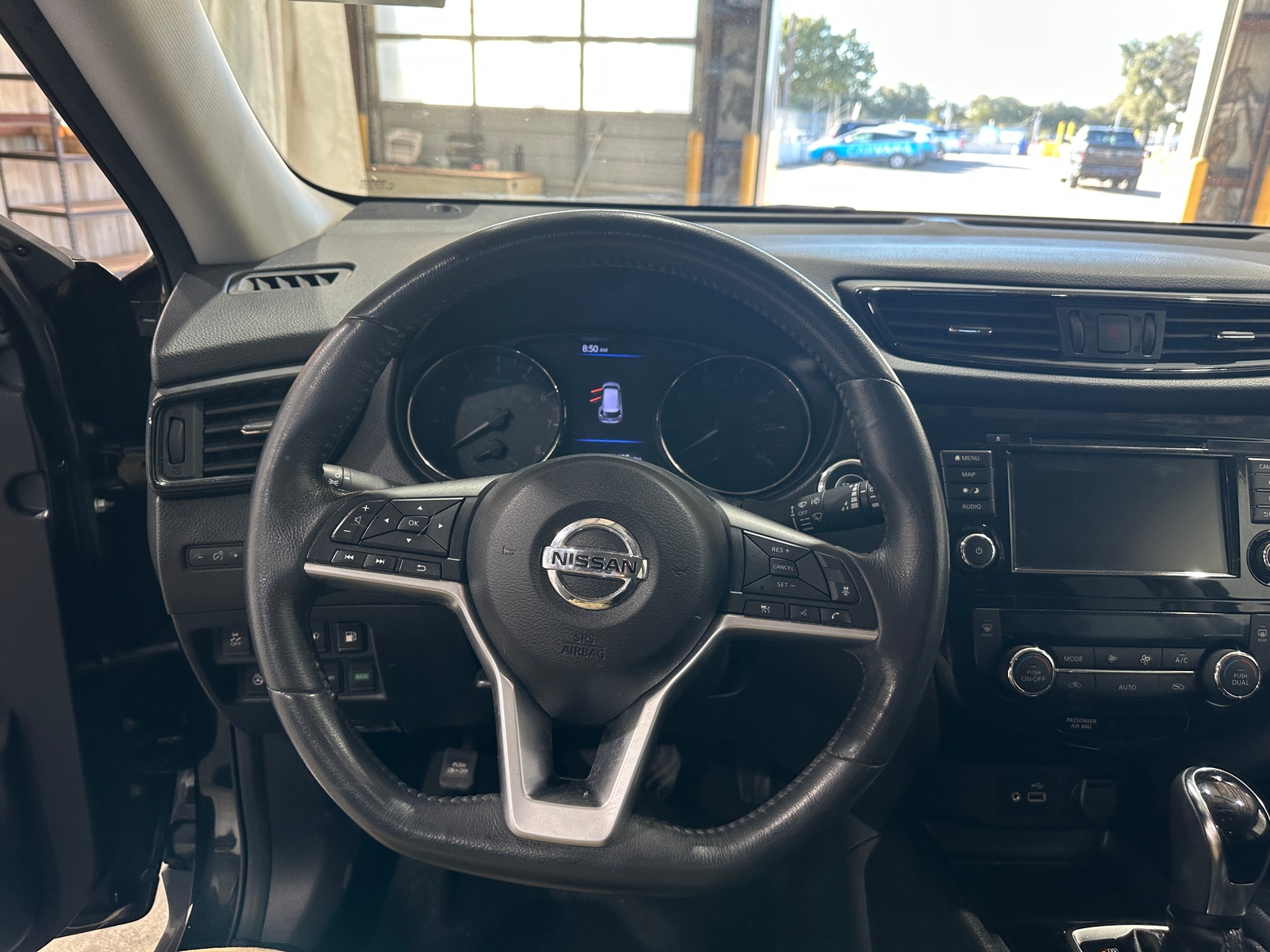 Thumbnail: 2018 Nissan Rogue - 5