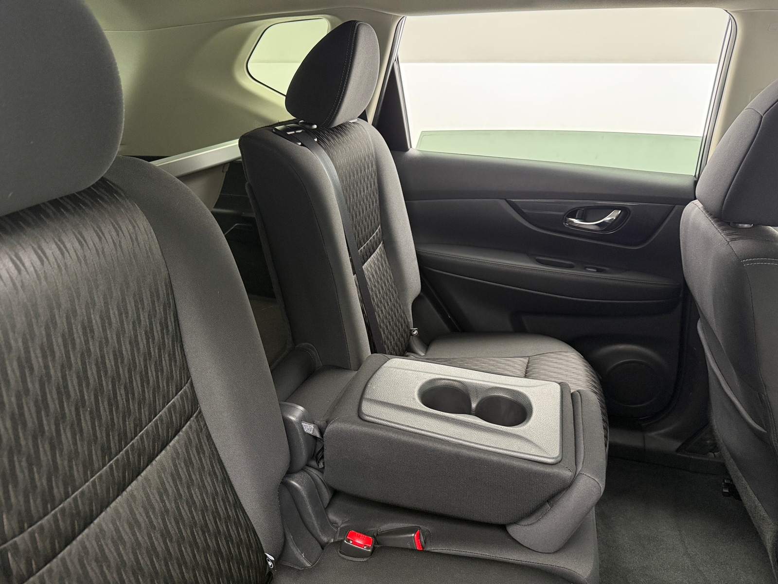 Thumbnail: 2020 Nissan Rogue - 6