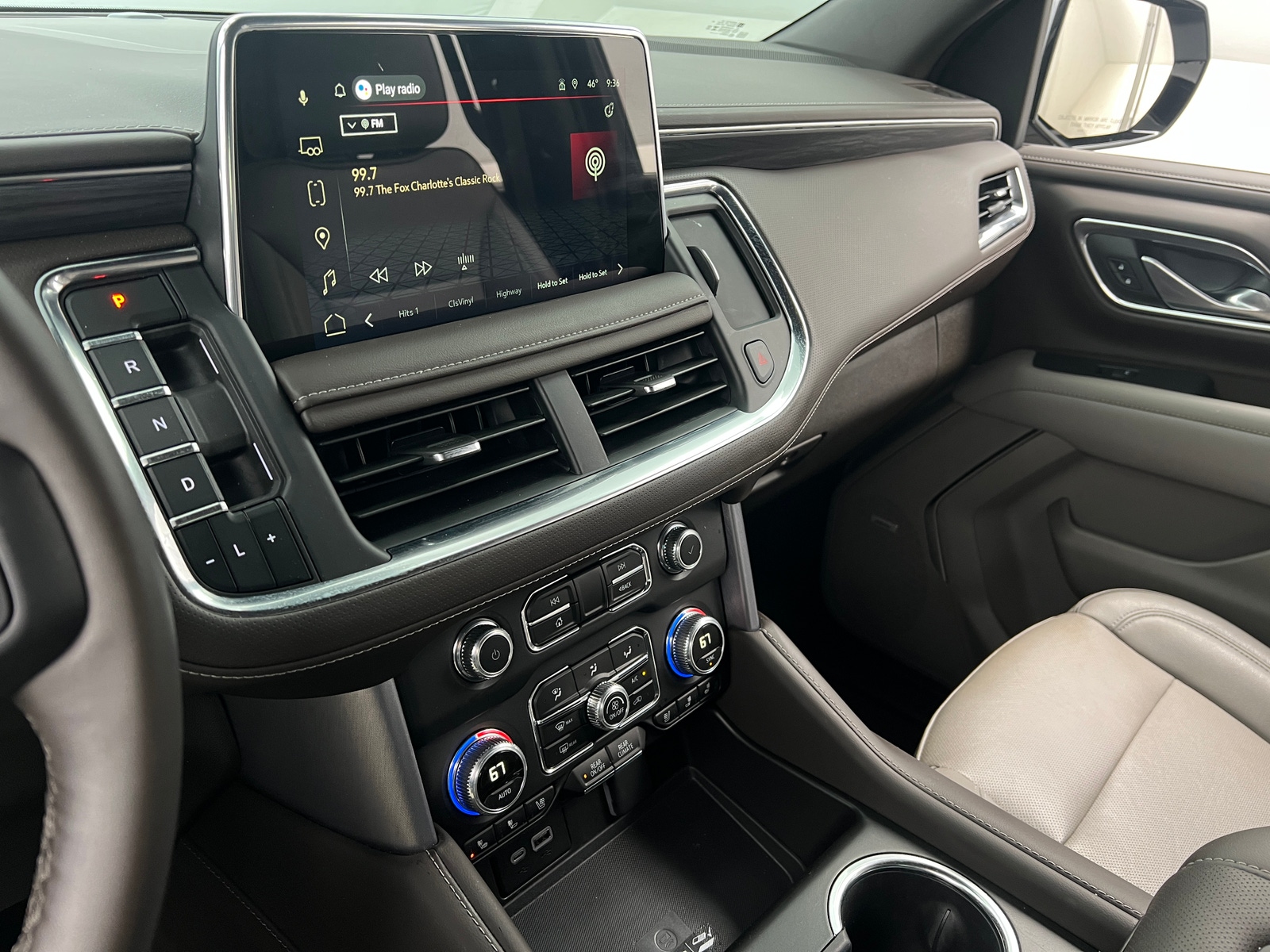 Thumbnail: 2024 GMC Yukon - 3