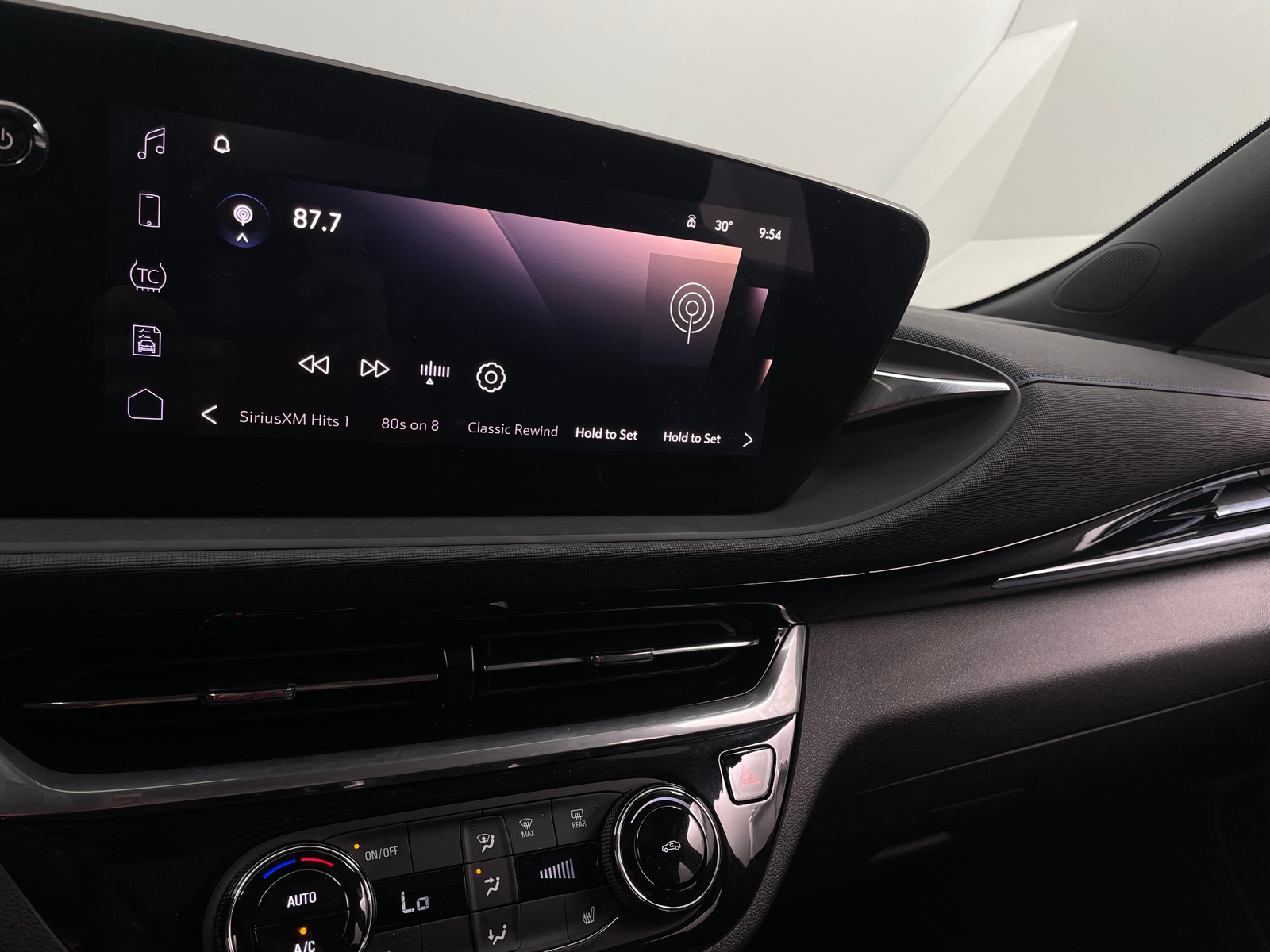 Thumbnail: 2024 Buick Envista - 4