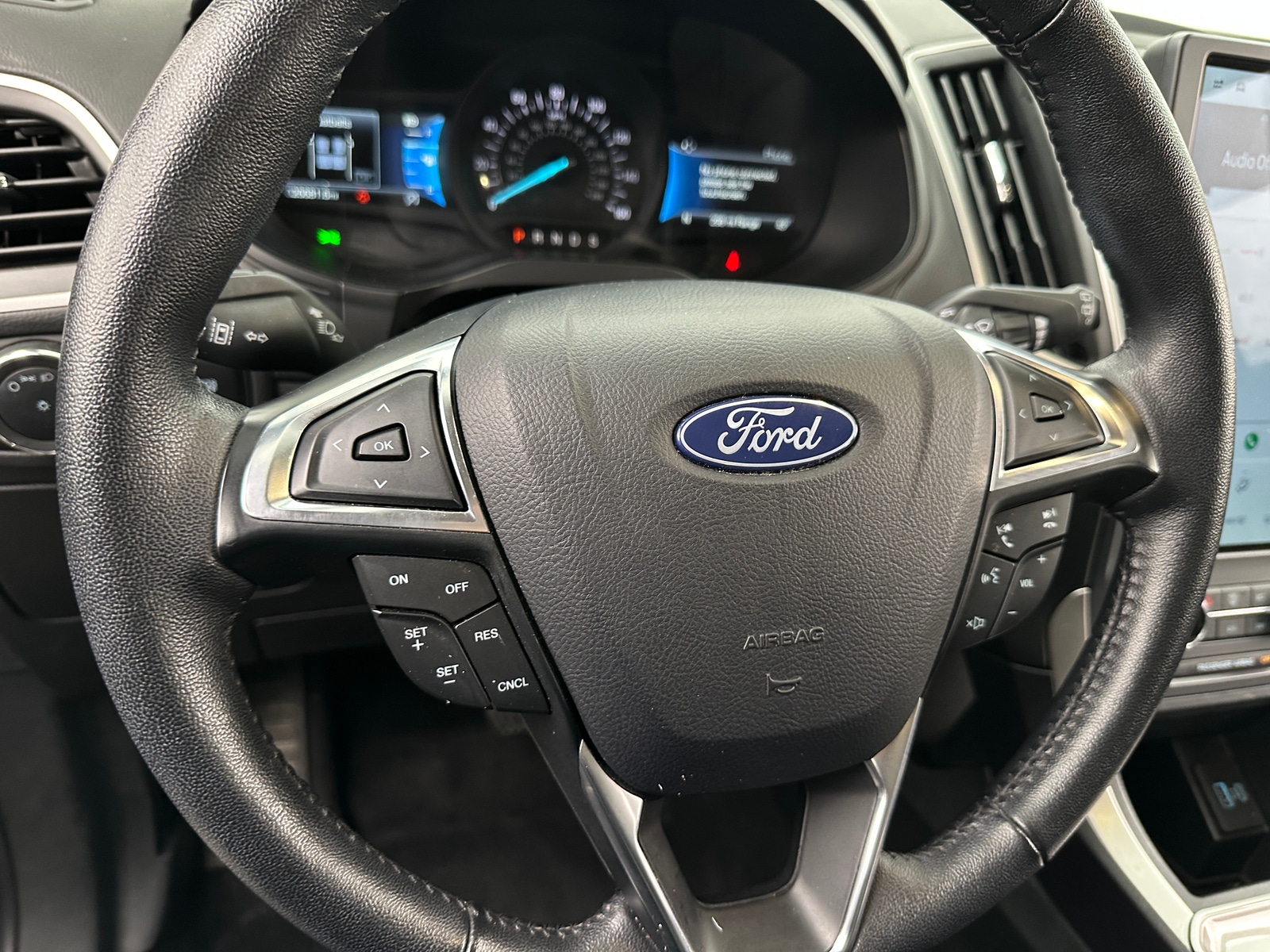 Thumbnail: 2024 Ford Edge - 4