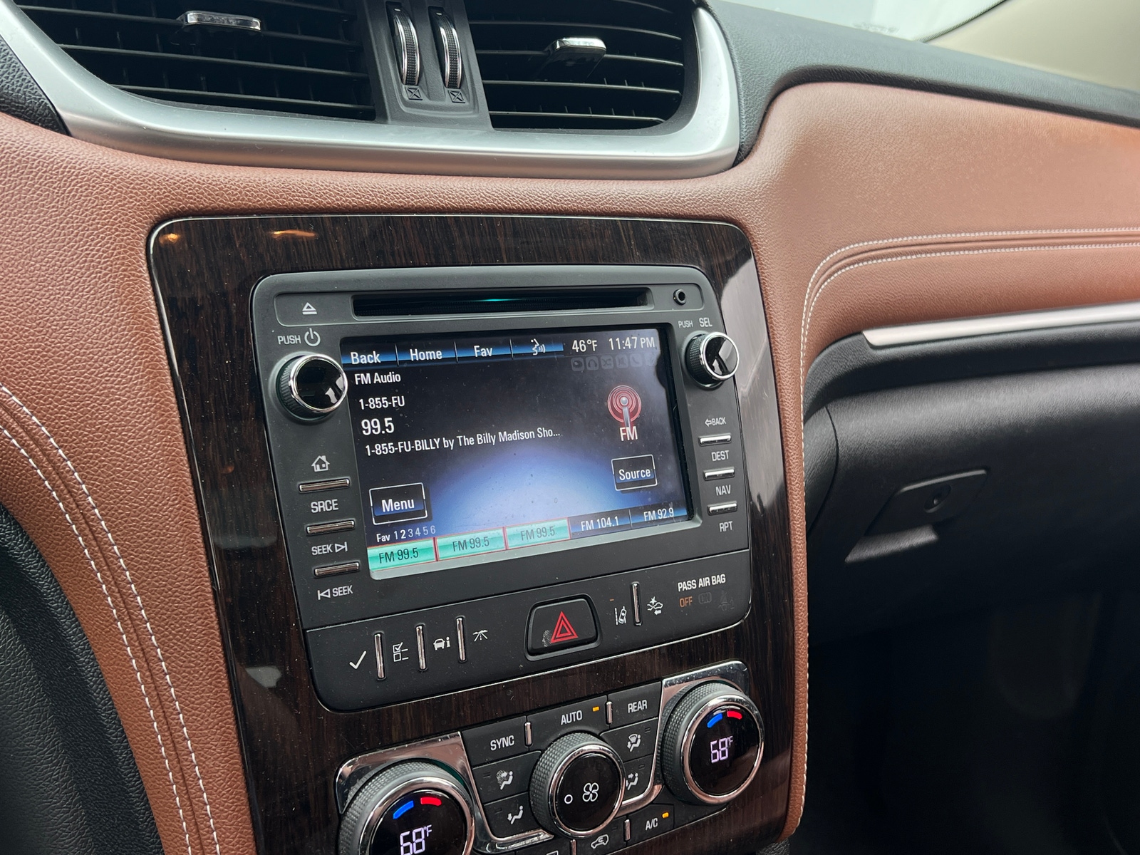 Thumbnail: 2017 Chevrolet Traverse - 3