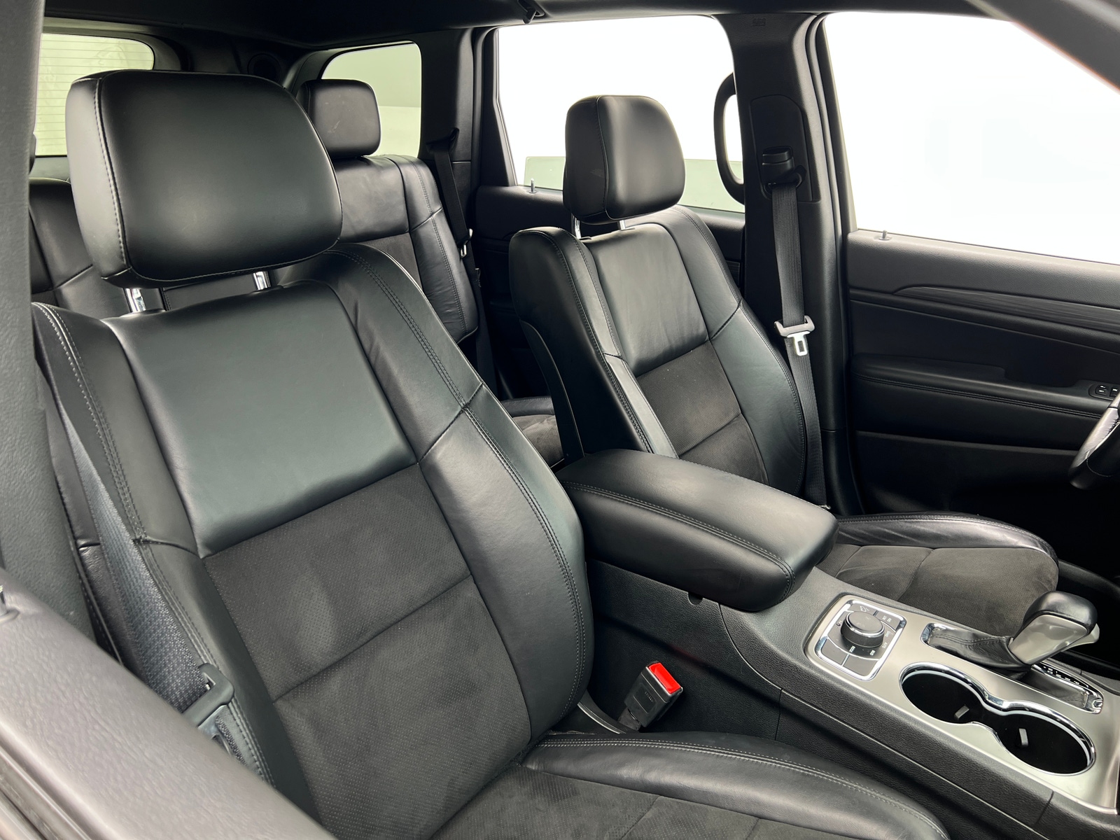 Thumbnail: 2022 Jeep Grand Cherokee - 2