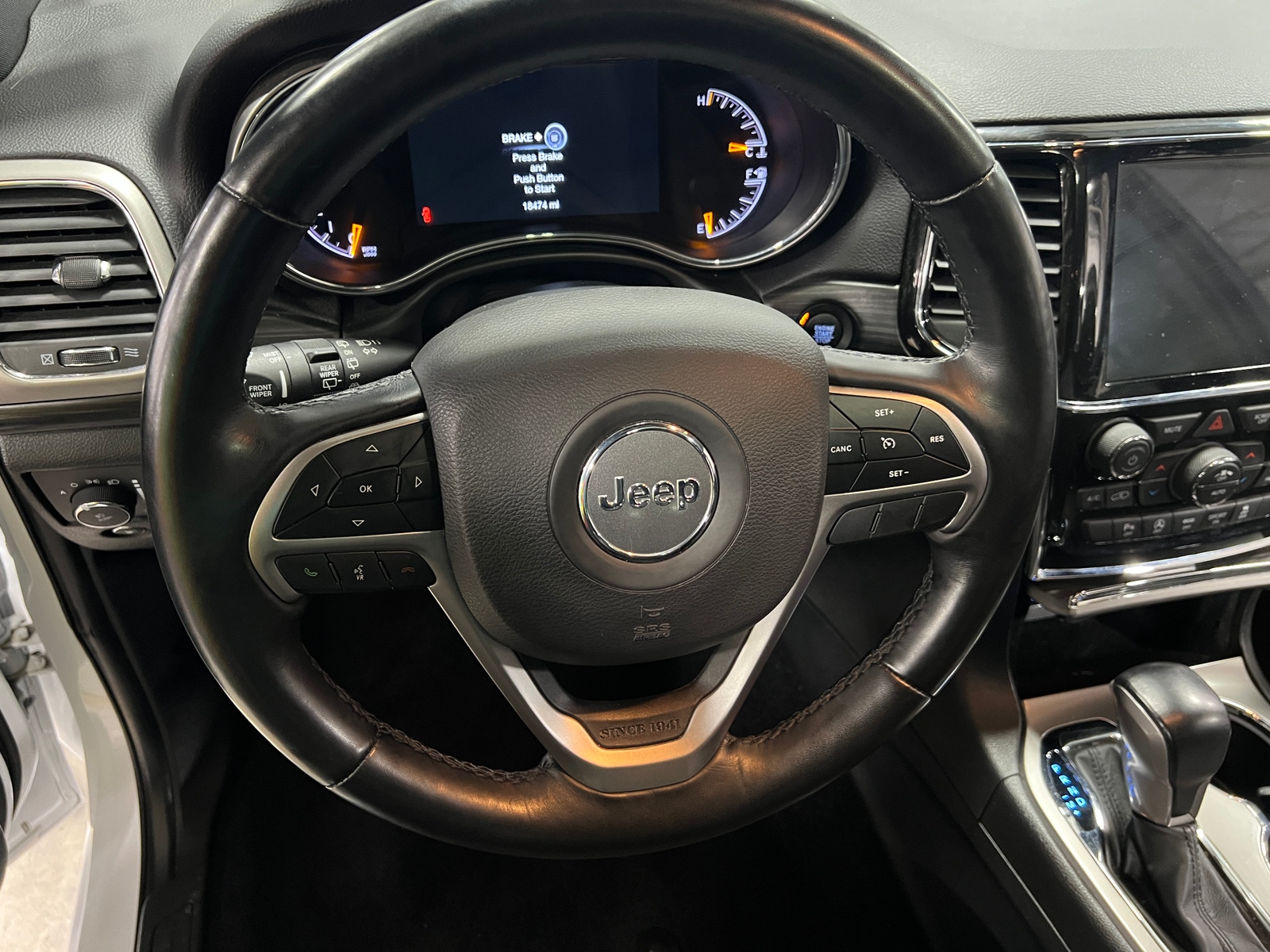 Thumbnail: 2022 Jeep Grand Cherokee - 5