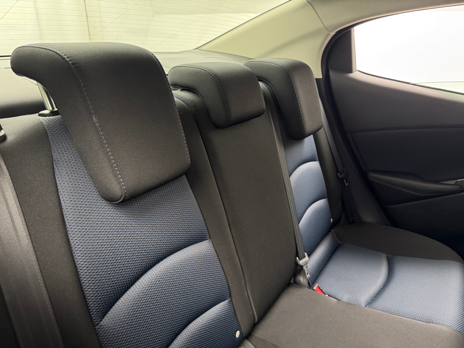 Thumbnail: 2019 Toyota Yaris - 6