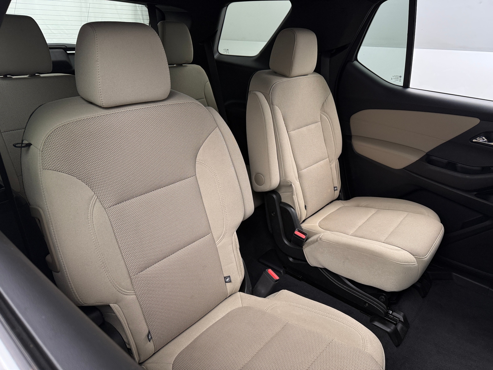 Thumbnail: 2023 Chevrolet Traverse - 6