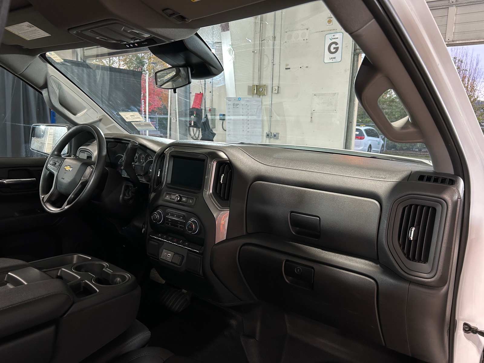 Thumbnail: 2024 Chevrolet Silverado 1500 - 3