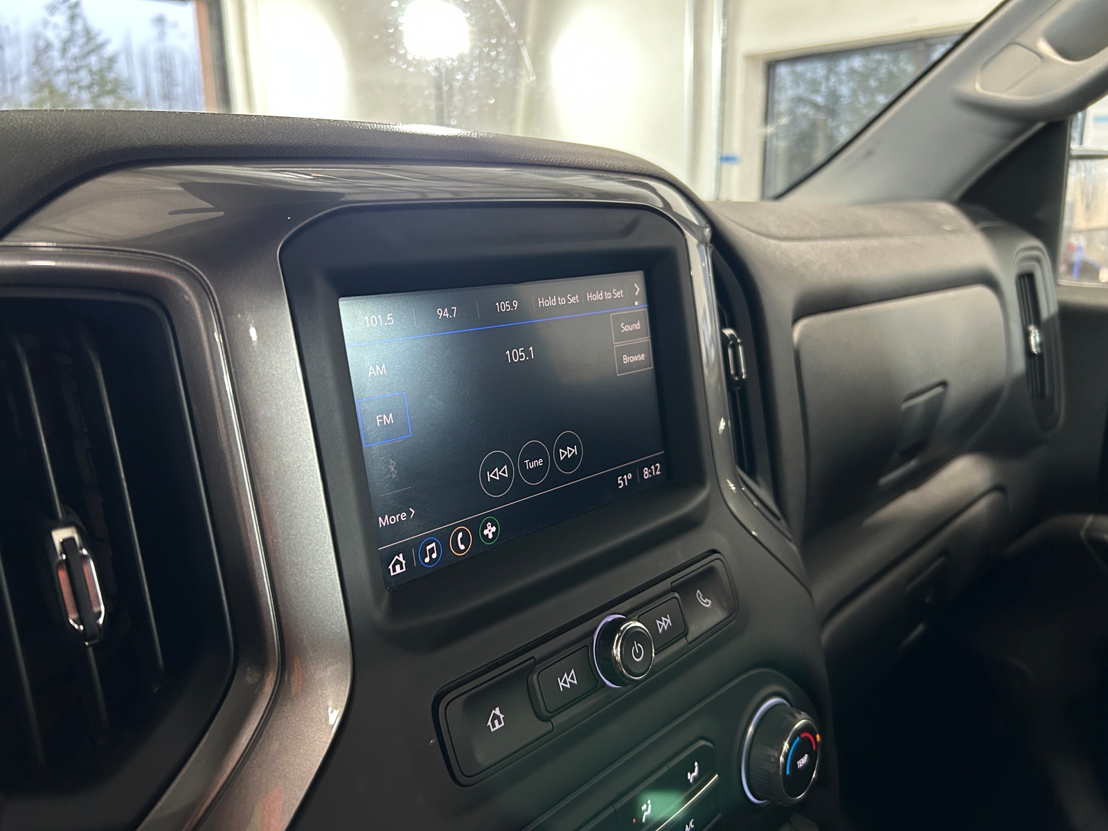 Thumbnail: 2024 Chevrolet Silverado 1500 - 4