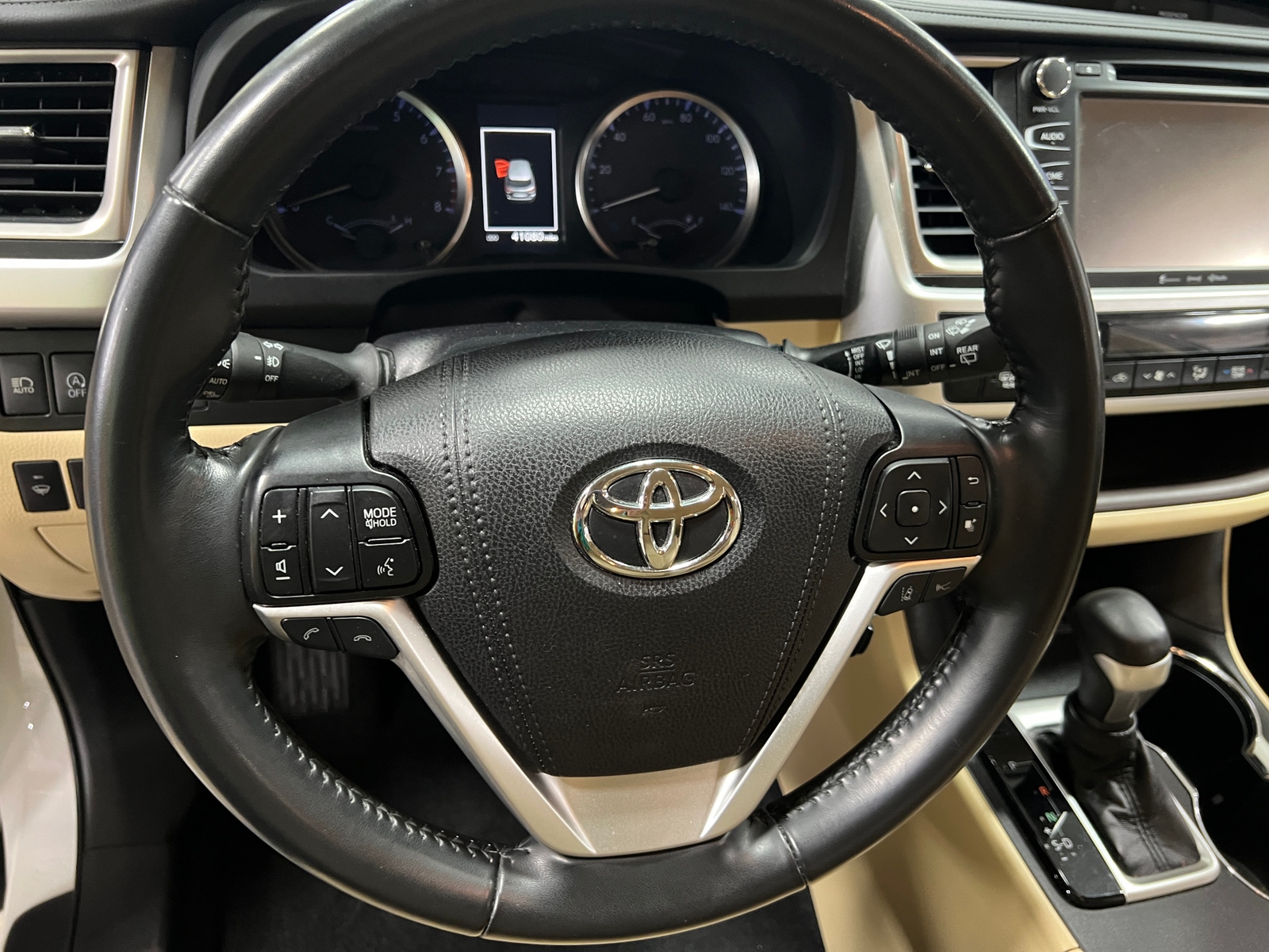 Thumbnail: 2019 Toyota Highlander - 5