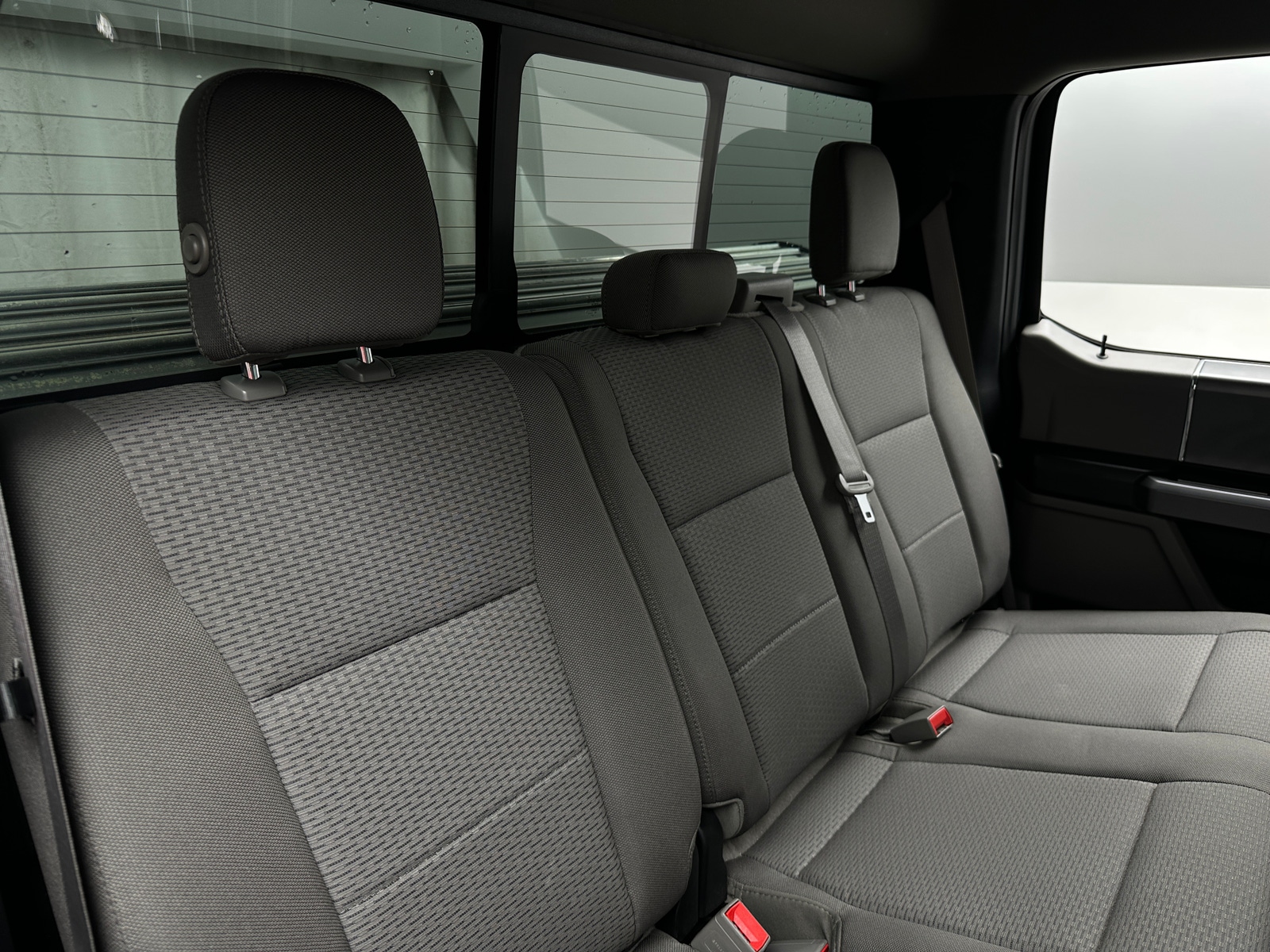 Thumbnail: 2019 Ford Econoline - 6