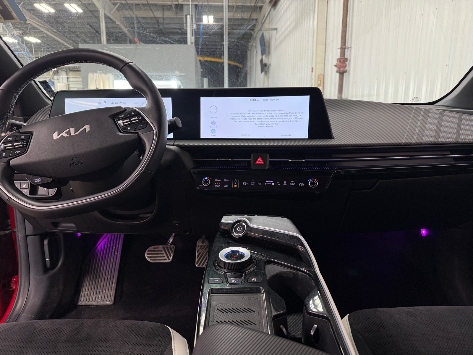 Thumbnail: 2023 Kia EV6 - 2