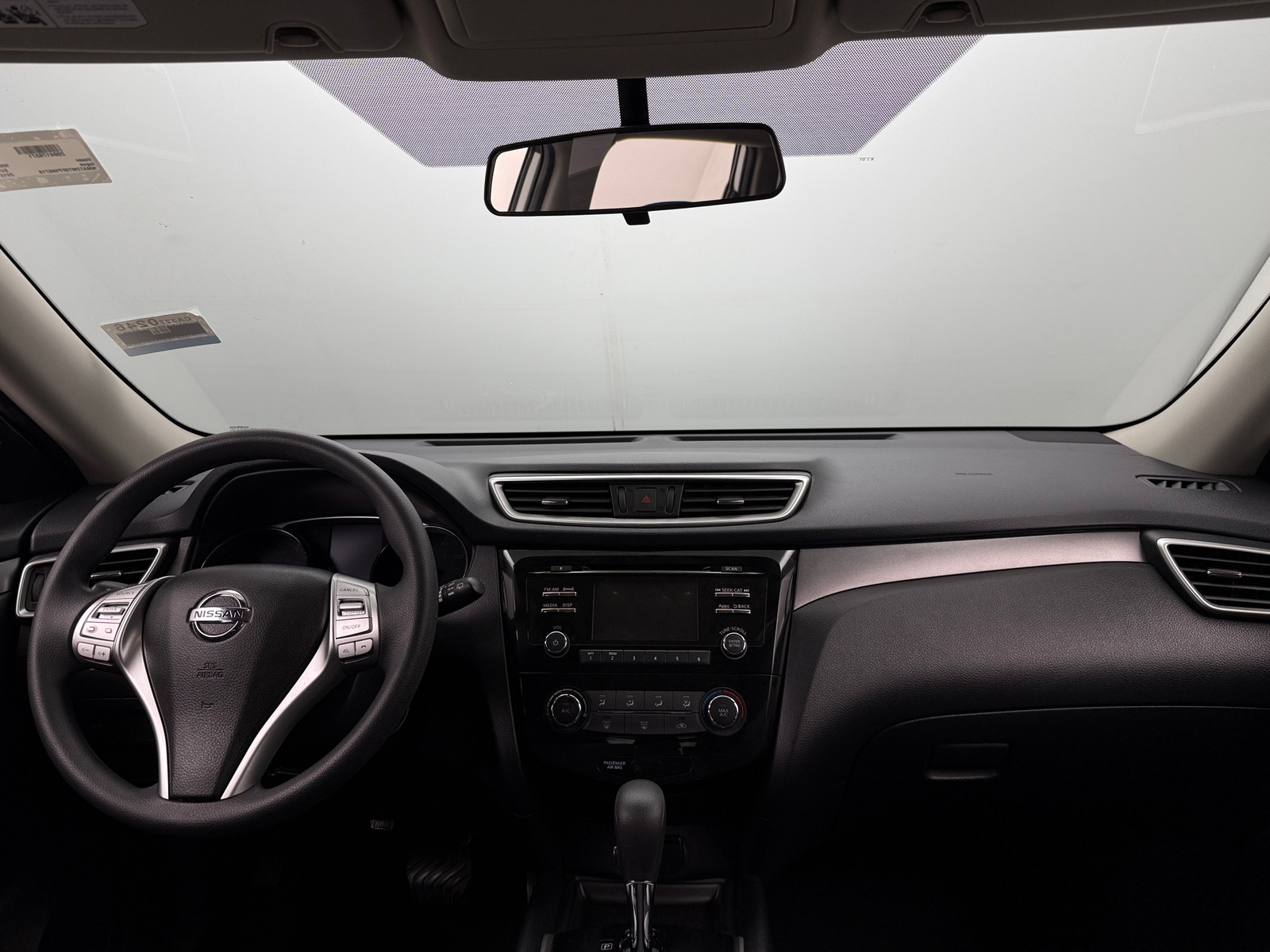 Thumbnail: 2015 Nissan Rogue - 3