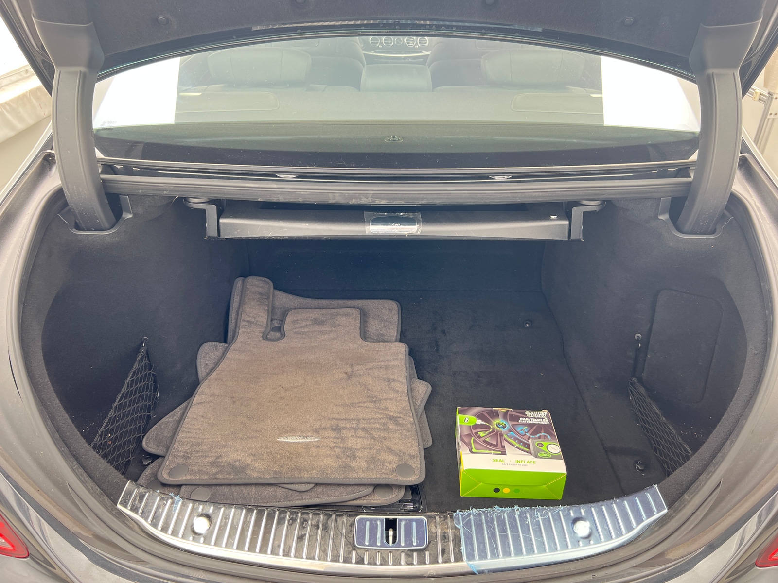 Thumbnail: 2019 Mercedes-Benz S-Class - 6