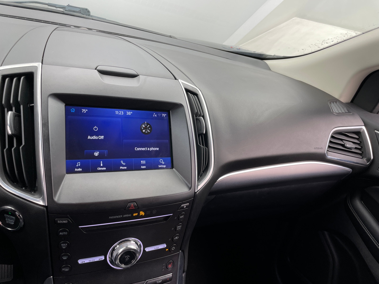 Thumbnail: 2019 Ford Edge - 3