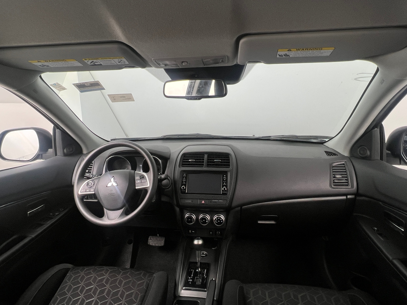 Thumbnail: 2024 Mitsubishi Outlander Sport - 3