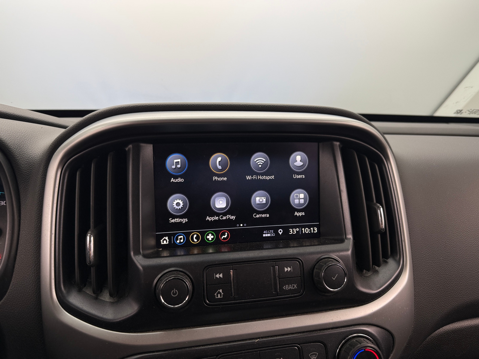 Thumbnail: 2021 Chevrolet Colorado - 3