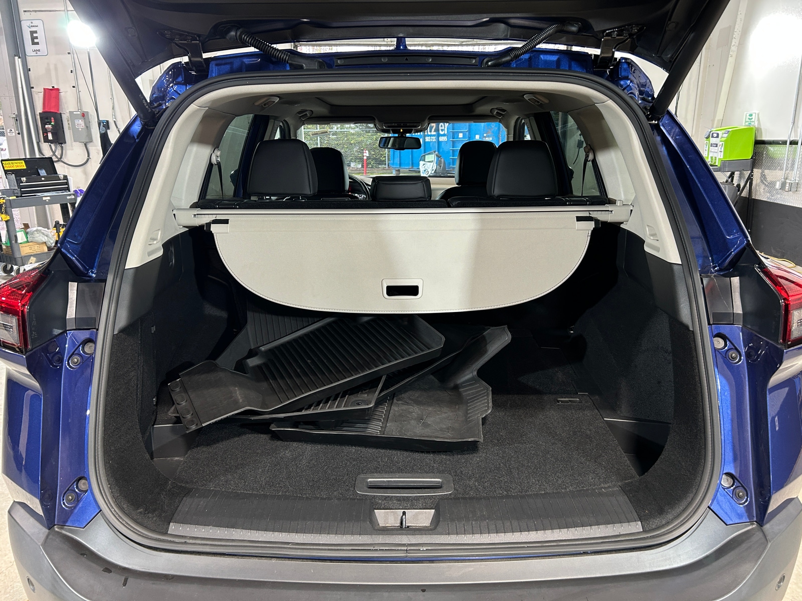 Thumbnail: 2023 Nissan Rogue - 6