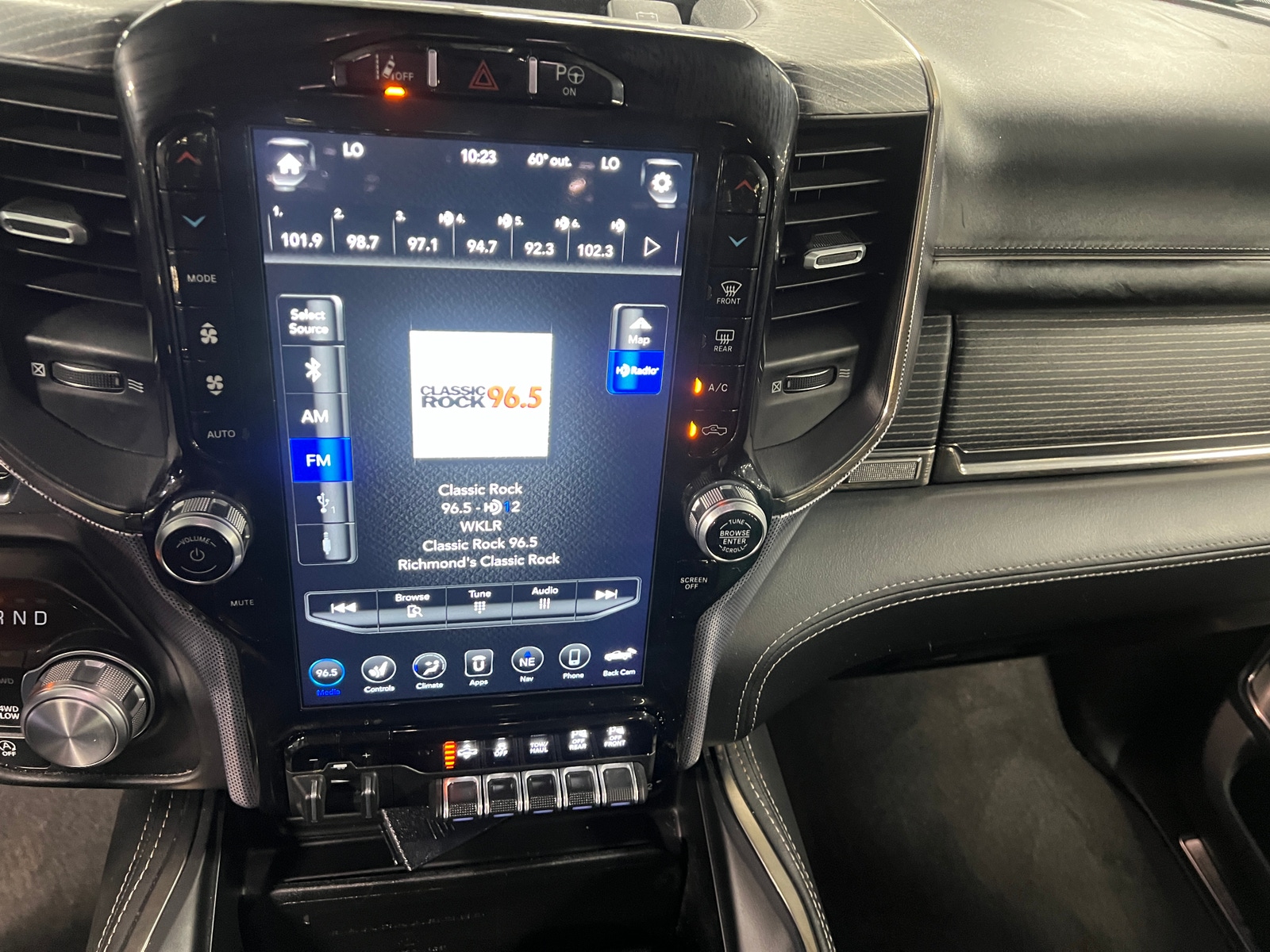 Thumbnail: 2020 RAM 1500 - 3