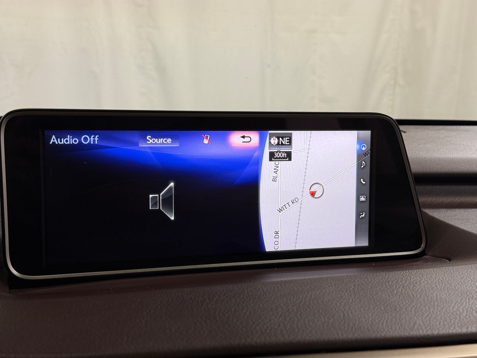 Thumbnail: 2017 Lexus RX - 3