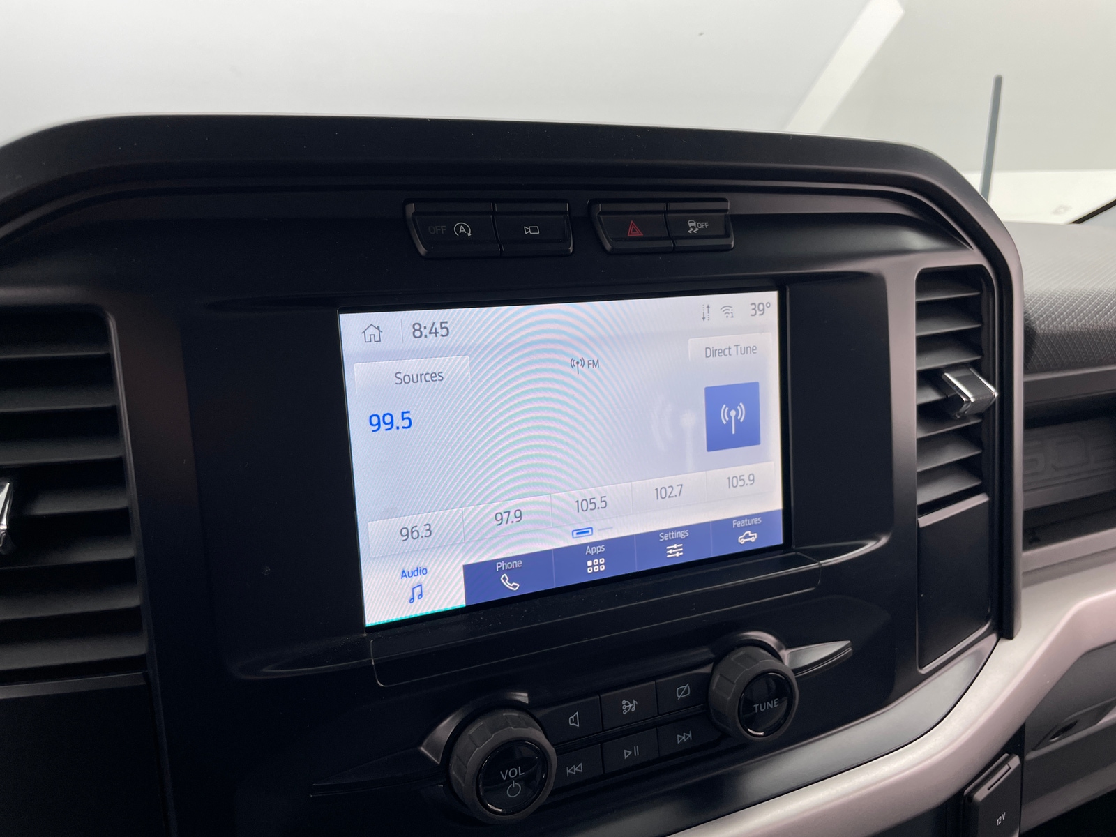 Thumbnail: 2023 Ford Econoline - 3