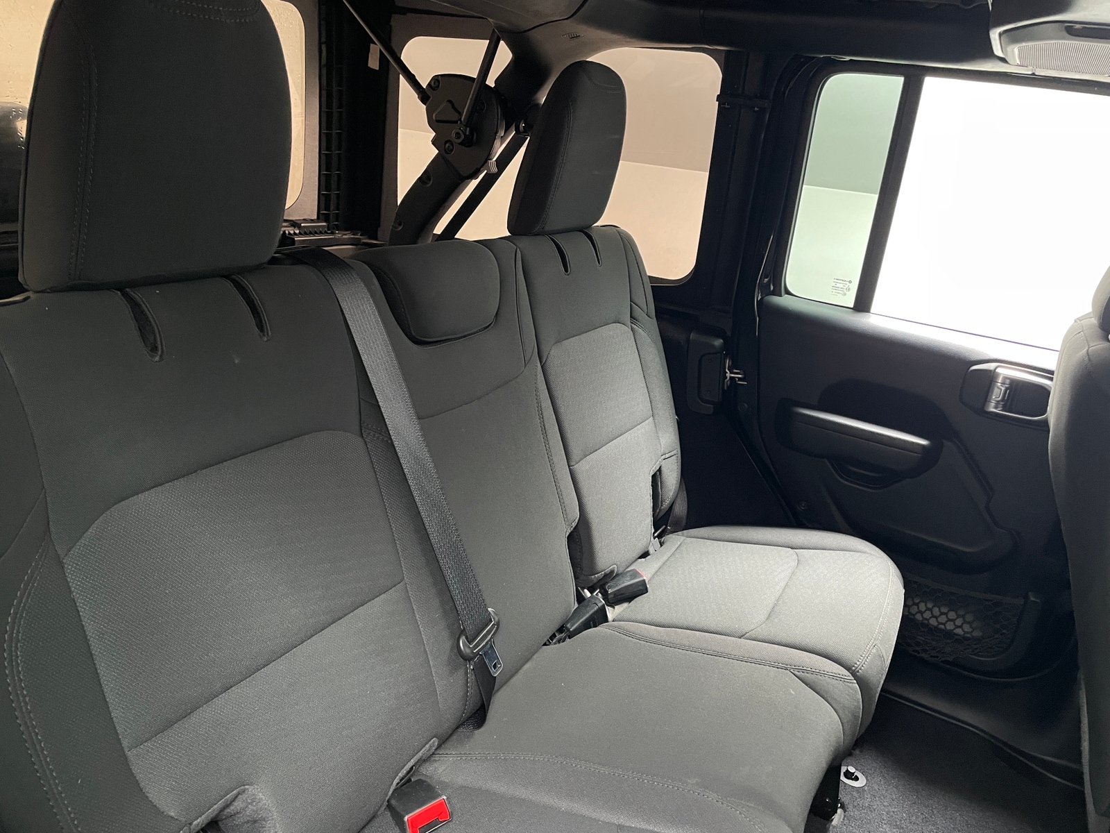 Thumbnail: 2021 Jeep Wrangler - 6