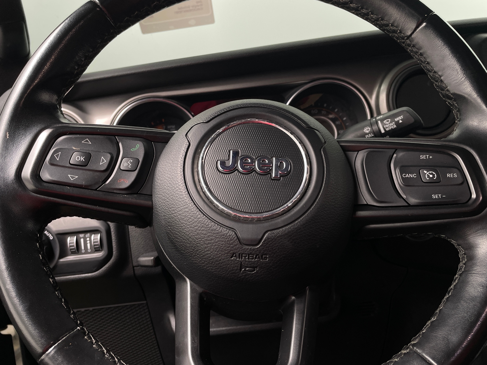 Thumbnail: 2021 Jeep Wrangler - 5