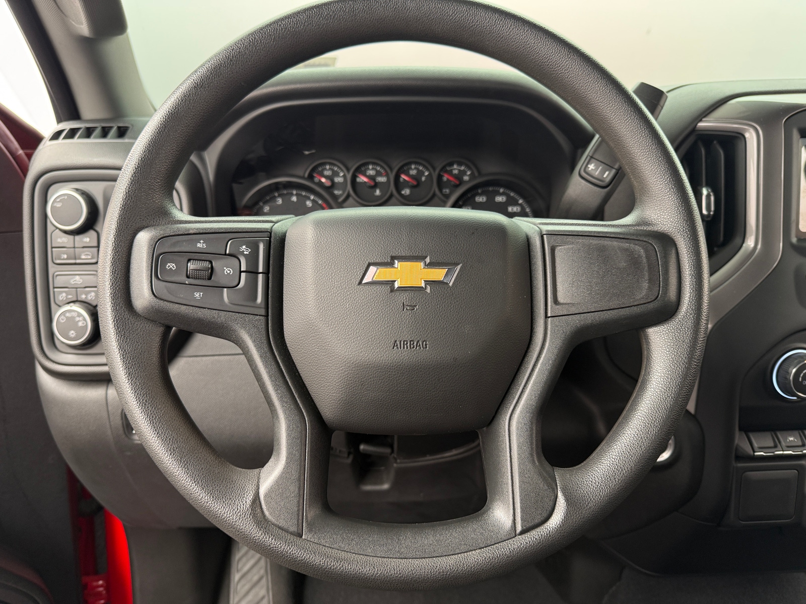 Thumbnail: 2022 Chevrolet Silverado 1500 - 5