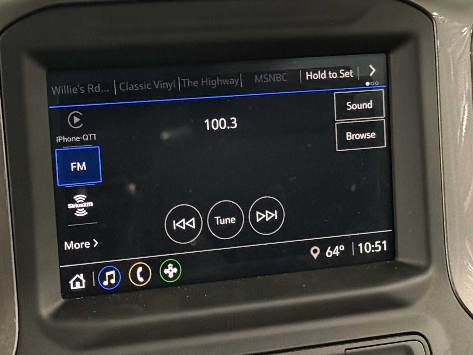 Thumbnail: 2022 Chevrolet Silverado 1500 - 4