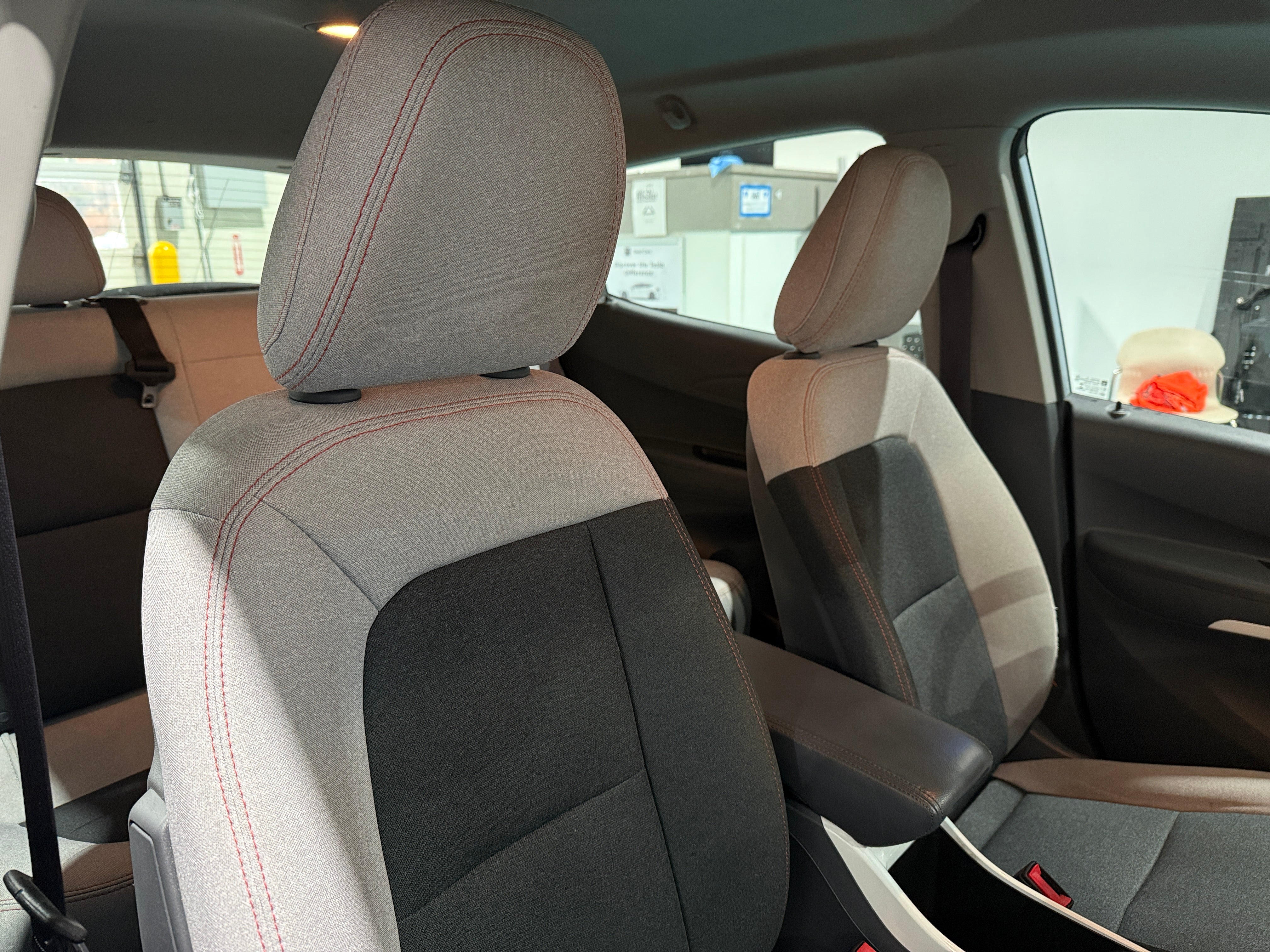 Used 2017 Chevrolet Bolt EV LT with VIN 1G1FW6S05H4172725 for sale in Oak Creek, WI