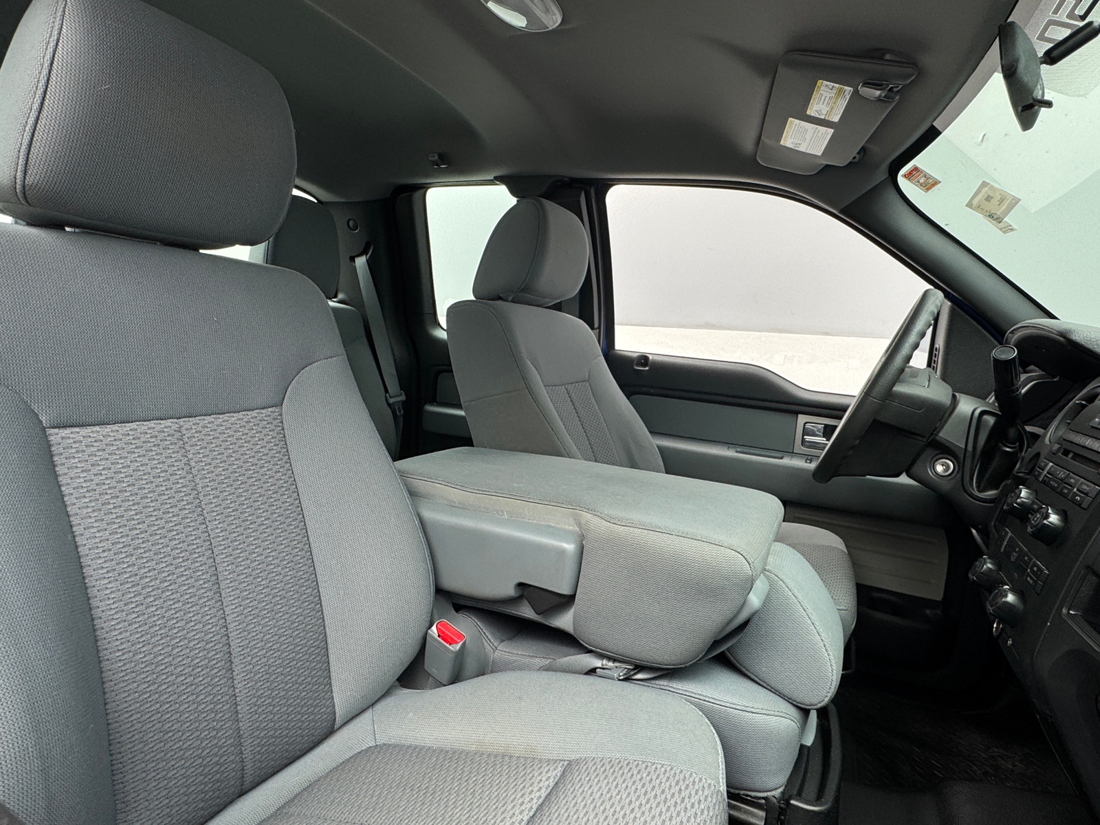 Thumbnail: 2011 Ford Econoline - 2