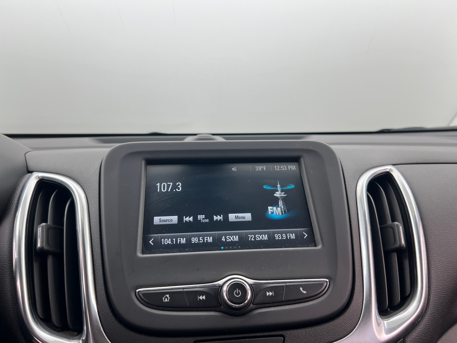 Thumbnail: 2018 Chevrolet Equinox - 4