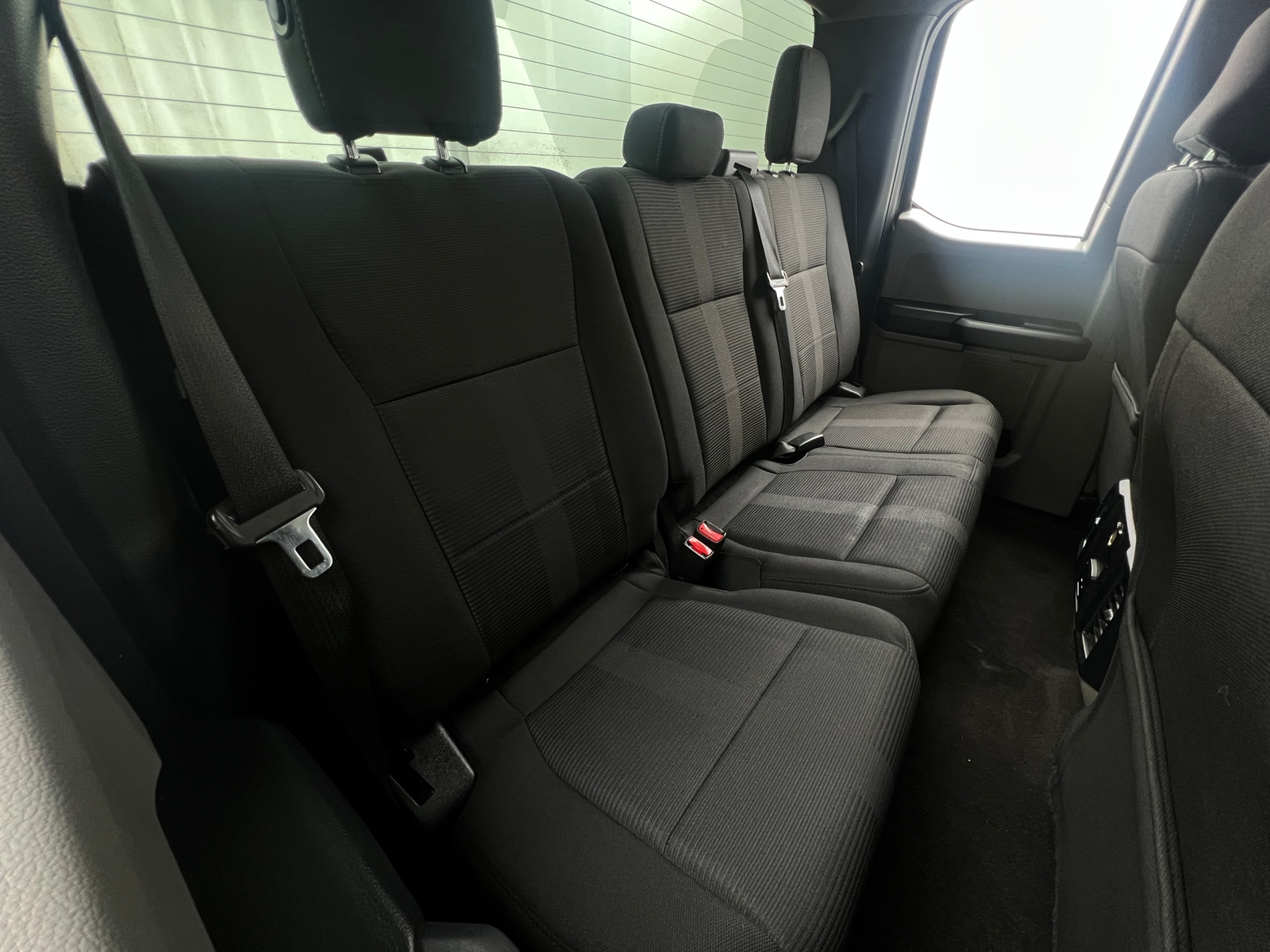 Thumbnail: 2017 Ford Econoline - 6