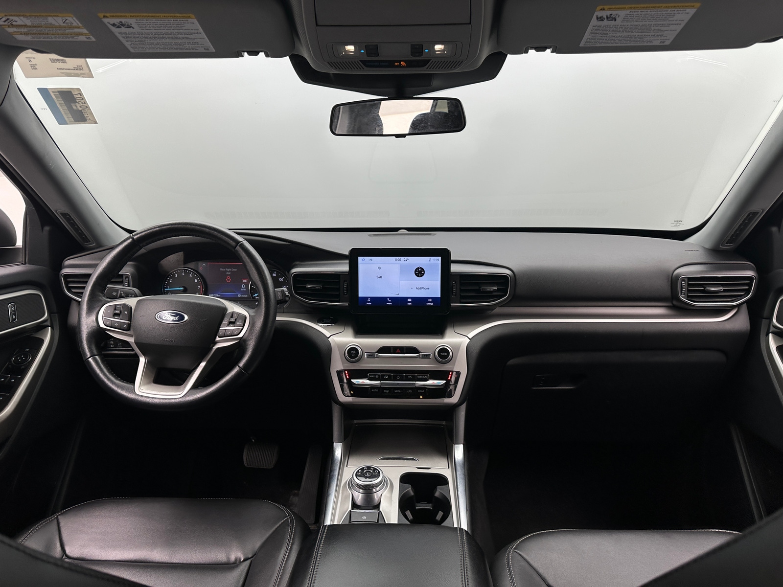 Thumbnail: 2022 Ford Explorer - 3