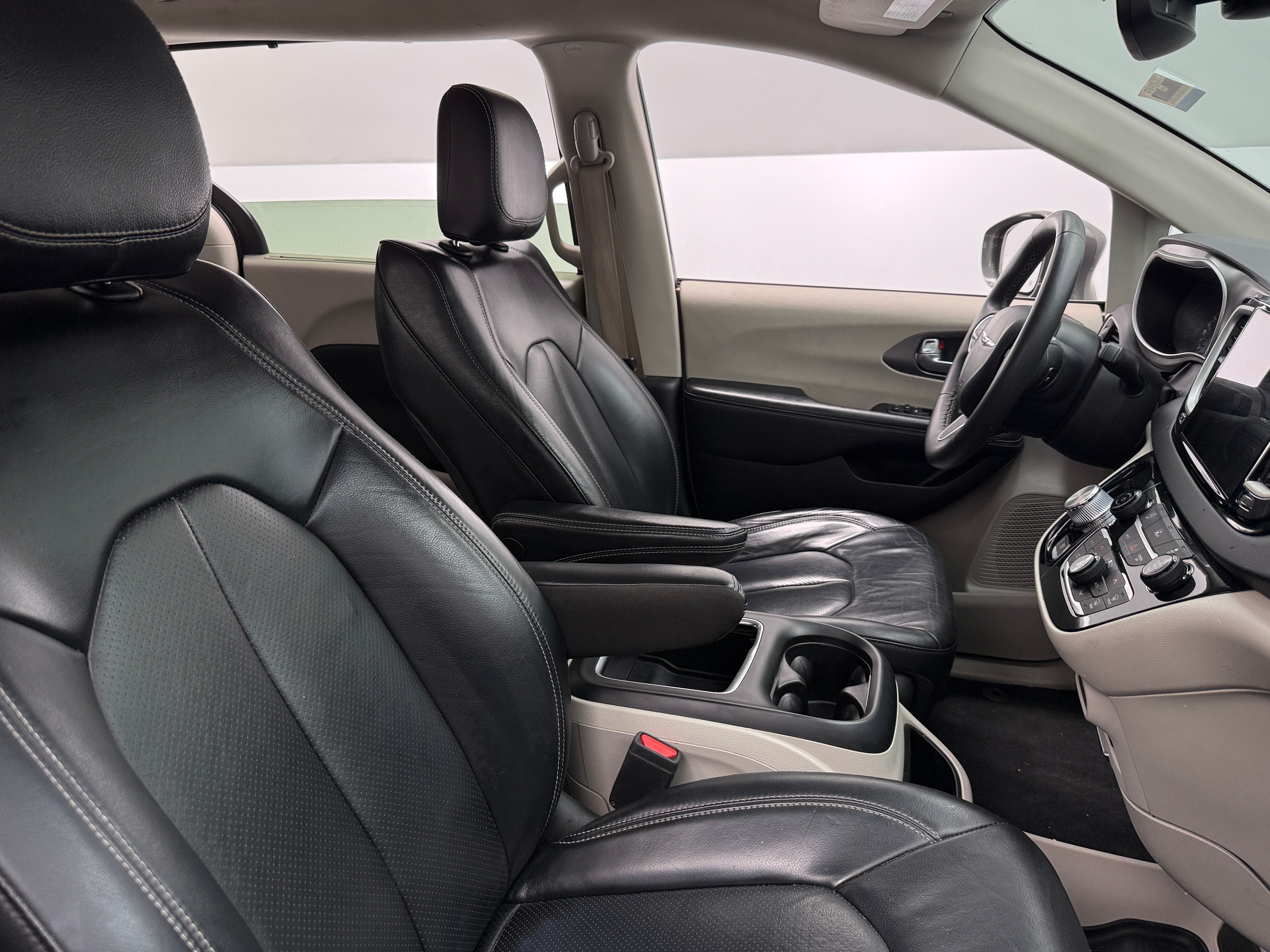 2022 Chrysler Pacifica