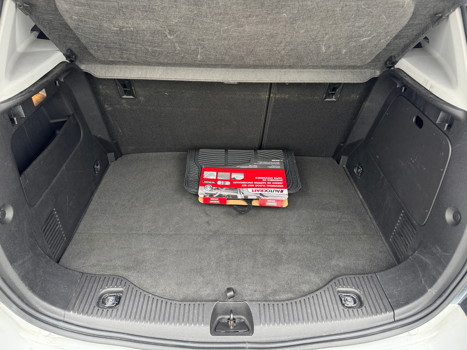 Thumbnail: 2018 Chevrolet Trax - 6