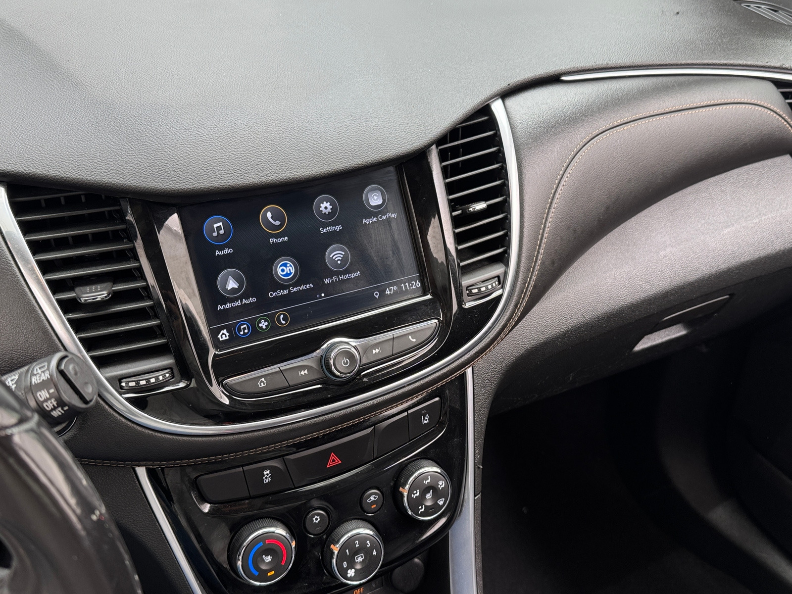 Thumbnail: 2018 Chevrolet Trax - 3