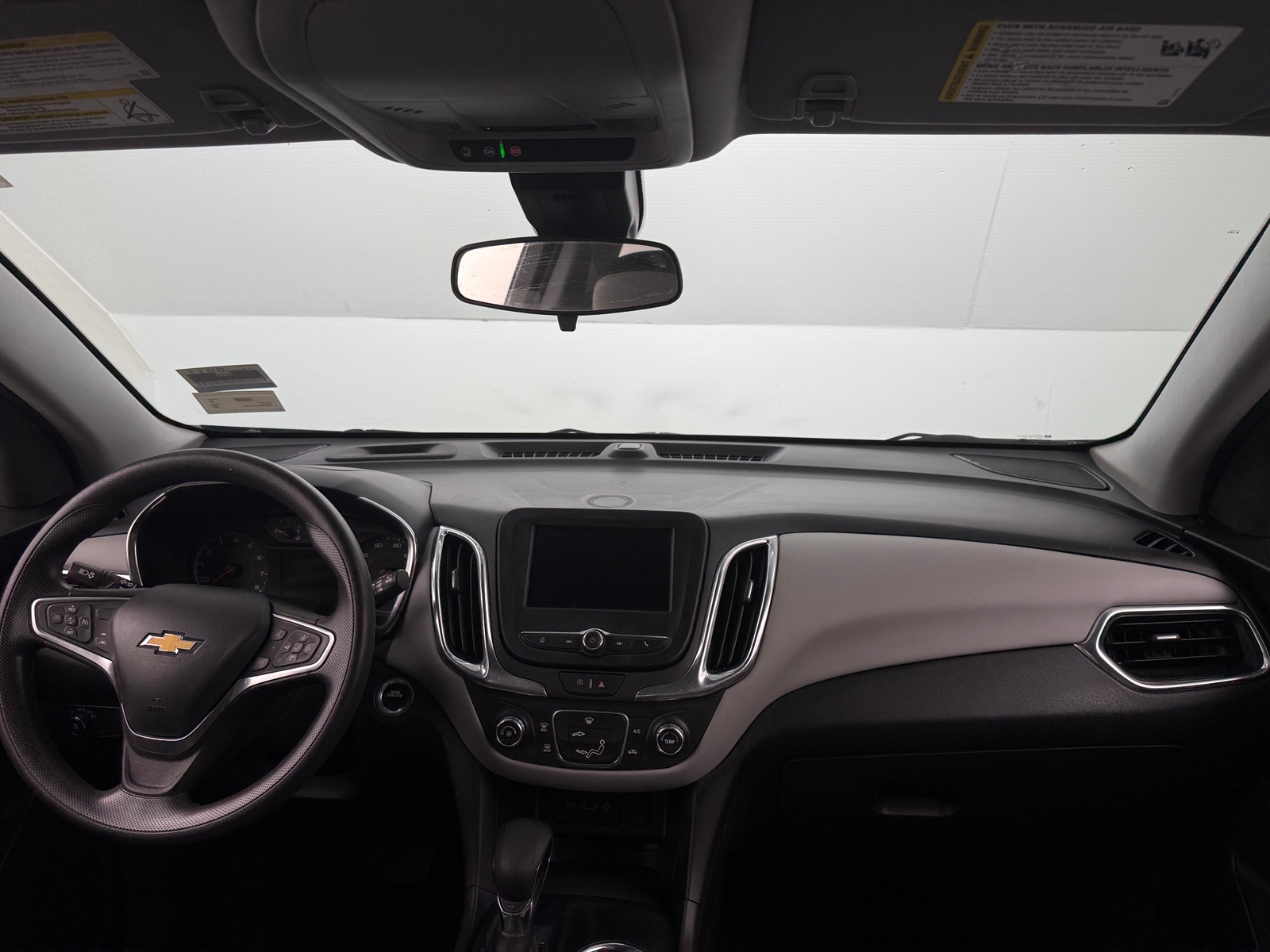 Thumbnail: 2023 Chevrolet Equinox - 3