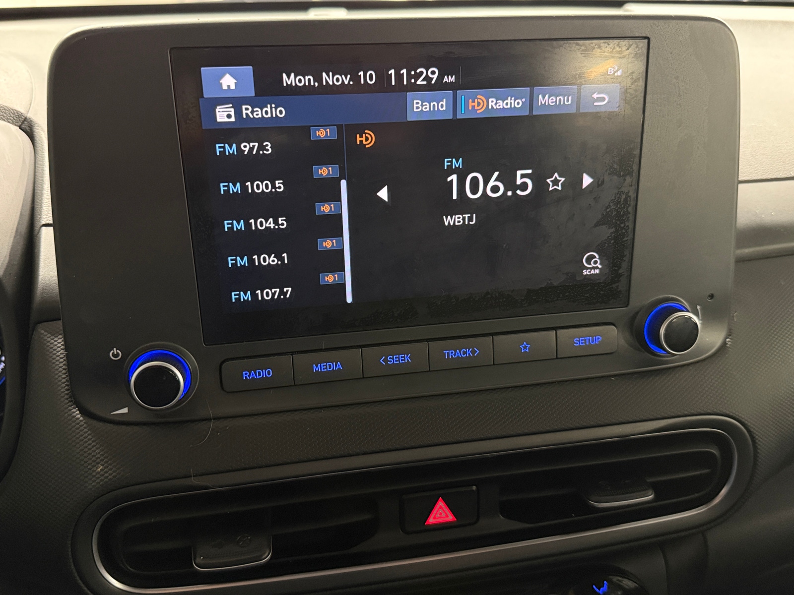 Thumbnail: 2023 Hyundai Kona - 4