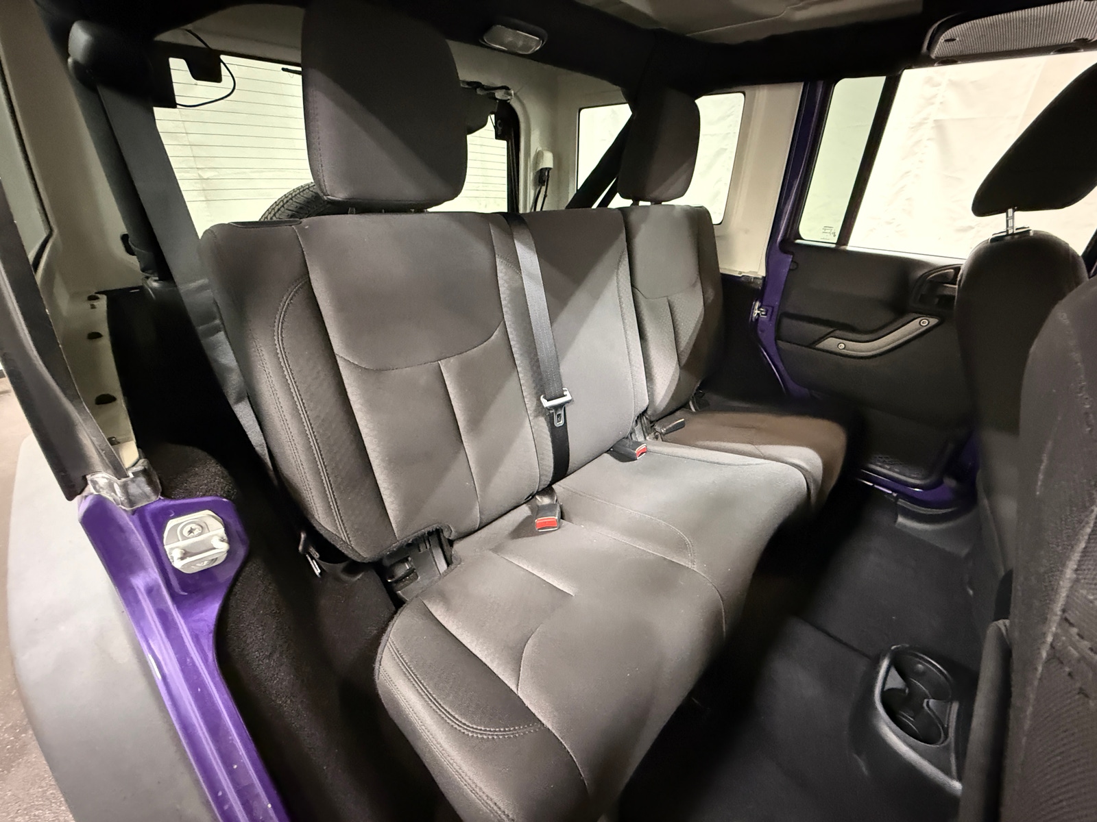 Thumbnail: 2017 Jeep Wrangler - 6