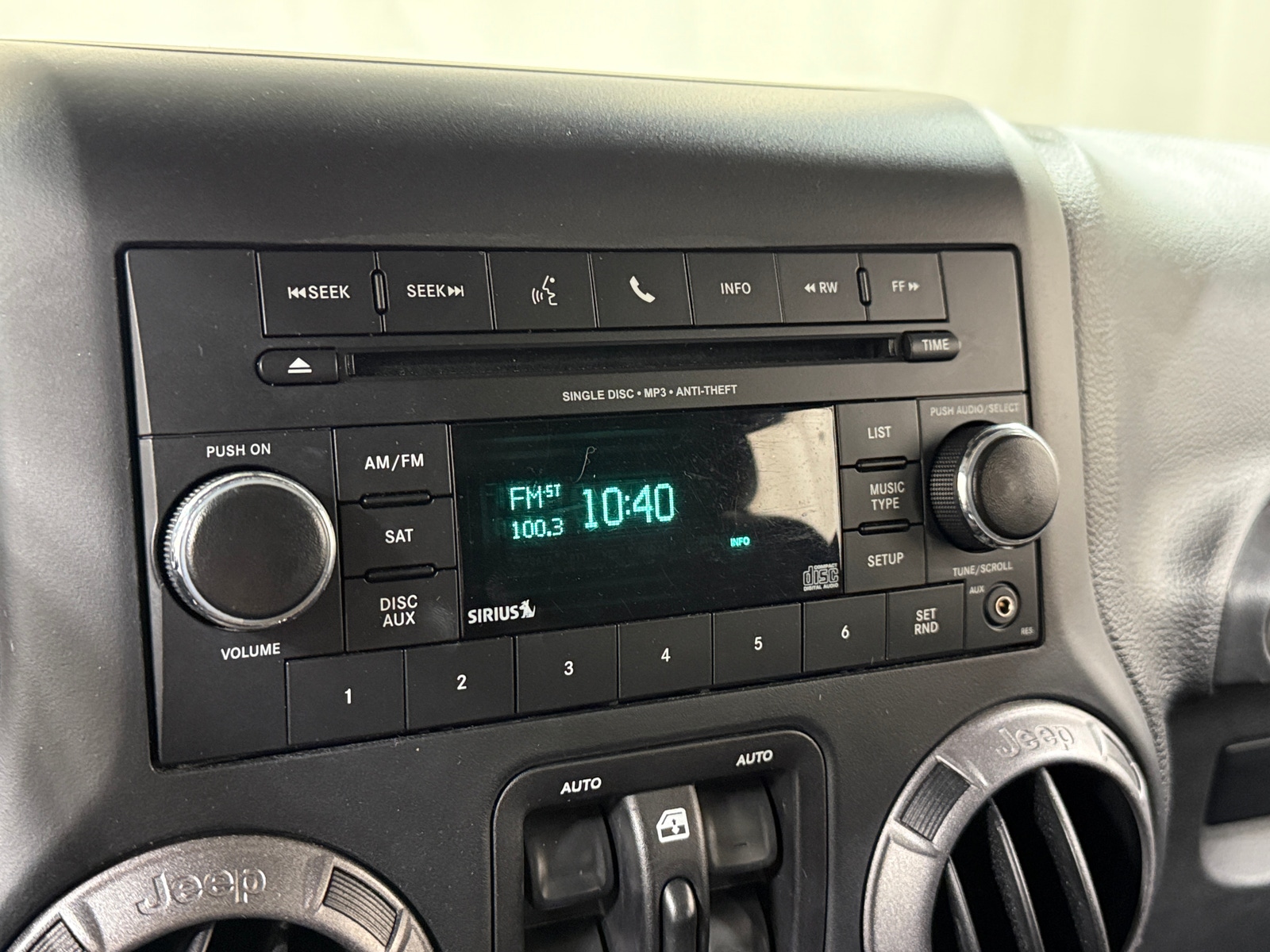 Thumbnail: 2017 Jeep Wrangler - 4