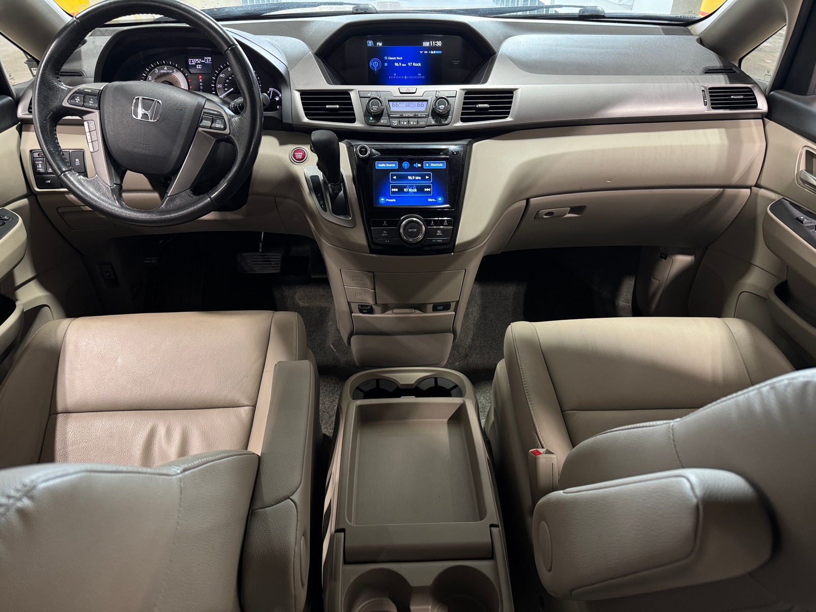 Thumbnail: 2015 Honda Odyssey - 2