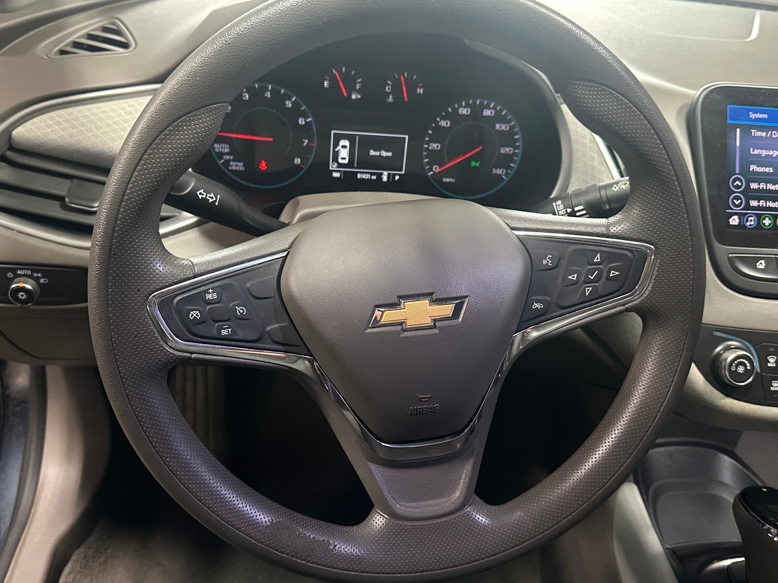 Thumbnail: 2020 Chevrolet Malibu - 5