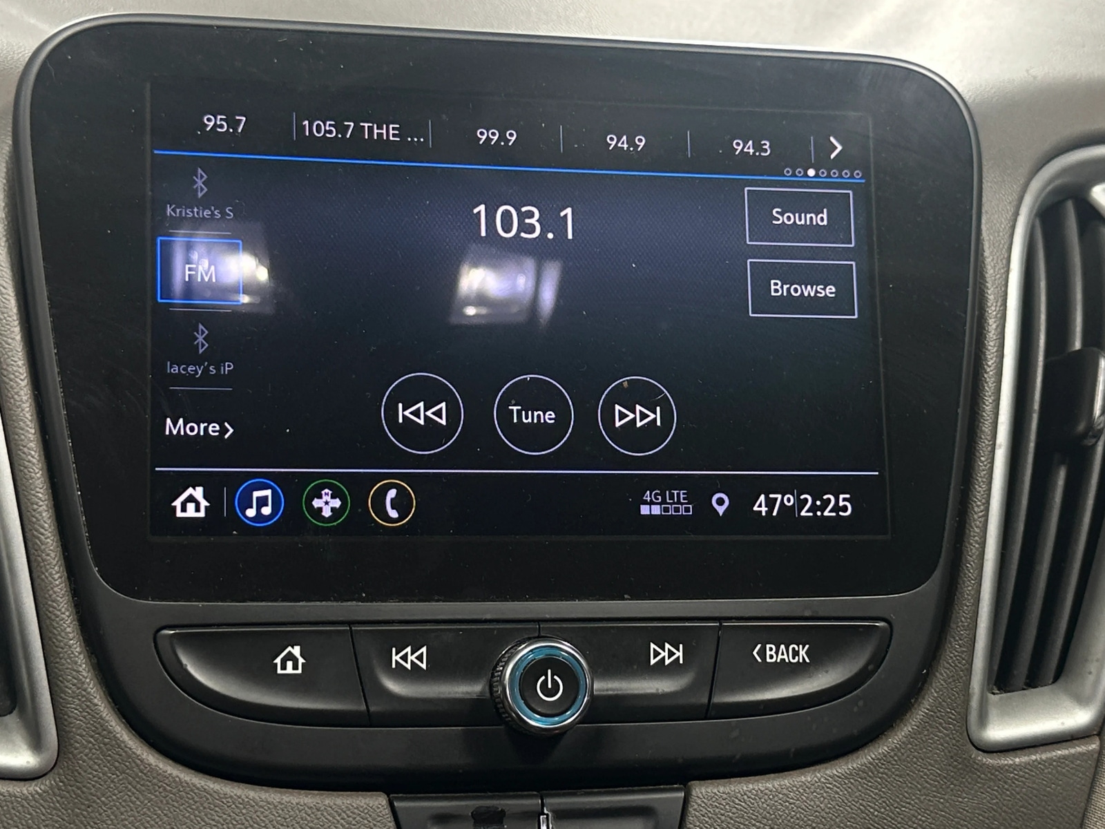 Thumbnail: 2020 Chevrolet Malibu - 4