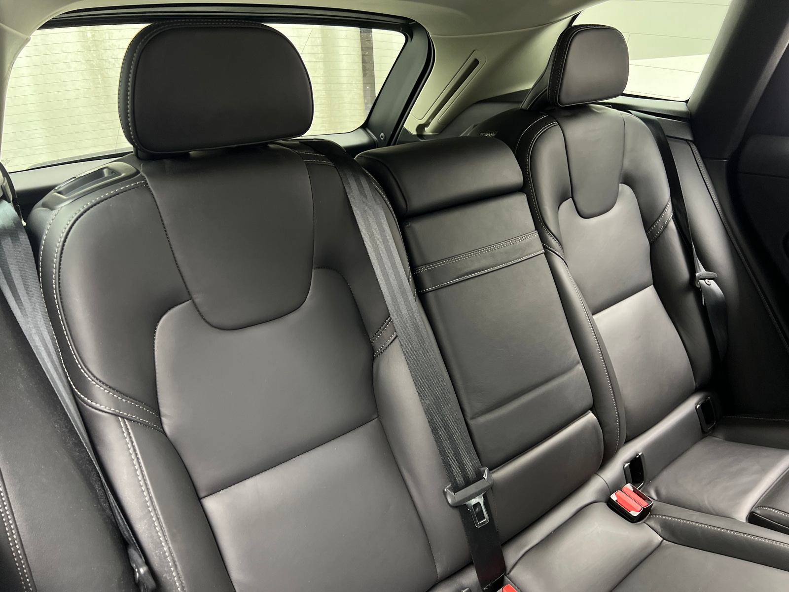 Thumbnail: 2021 Volvo XC60 - 5