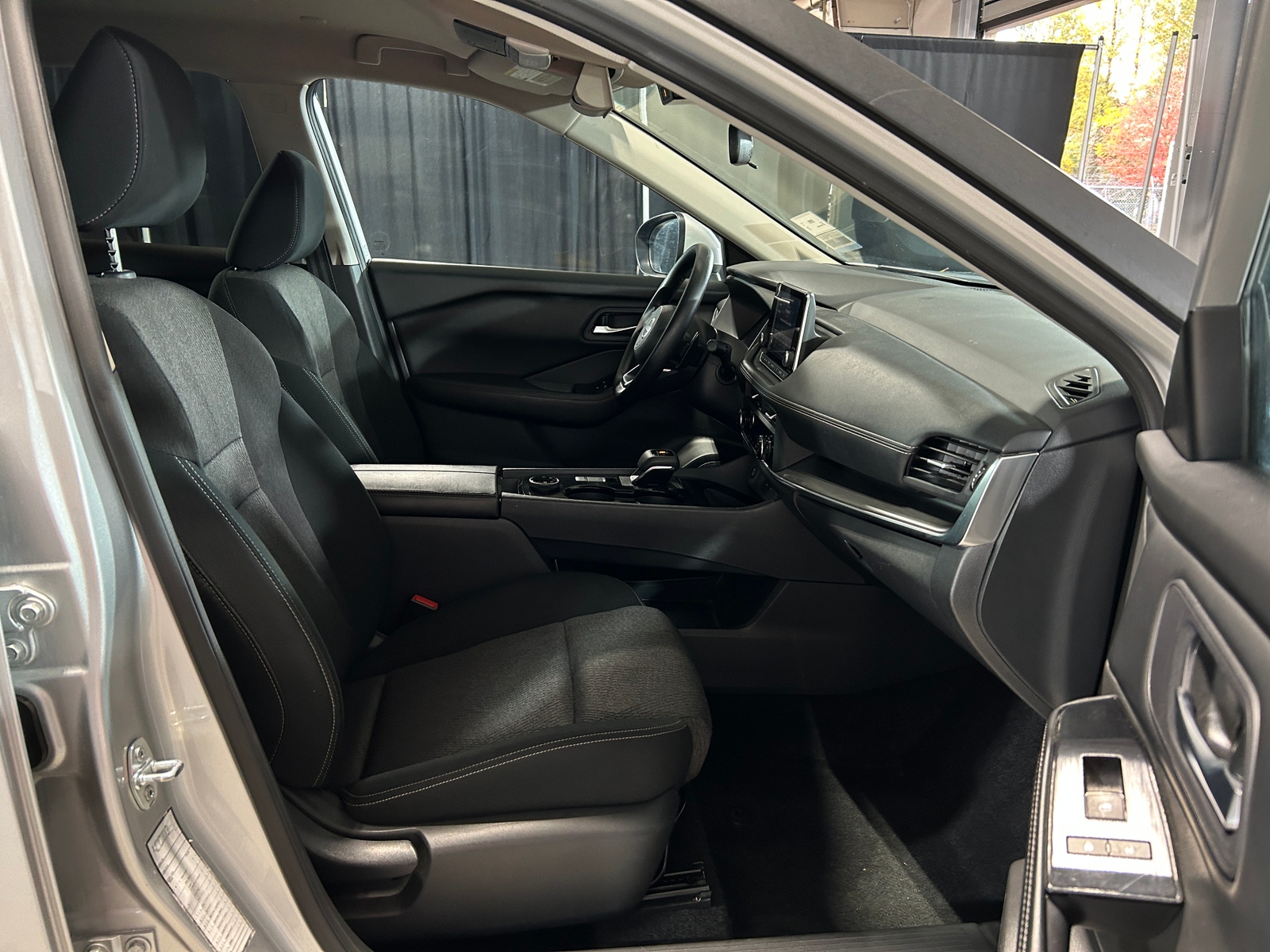 Thumbnail: 2024 Nissan Rogue - 2