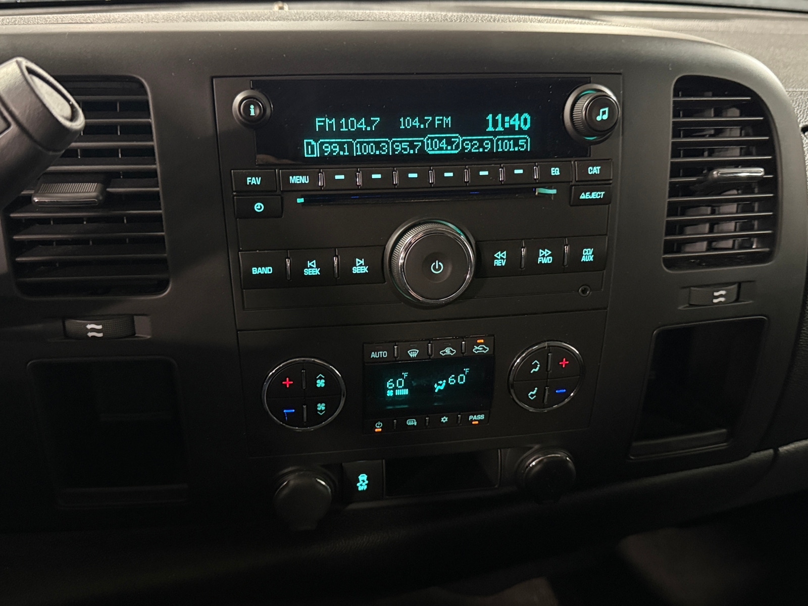 Thumbnail: 2013 Chevrolet Silverado 1500 - 4